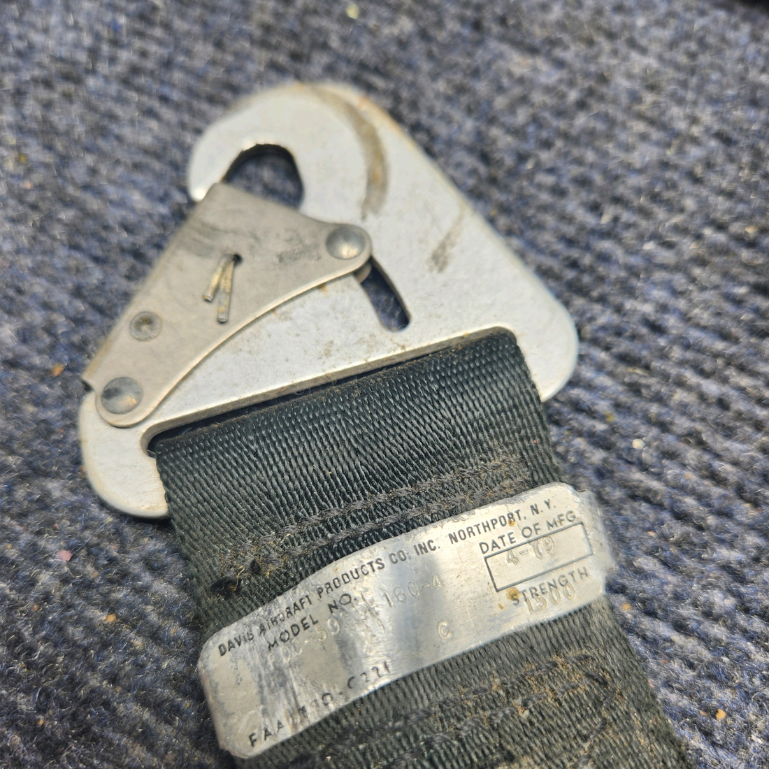 Used aircraft parts for sale, FDC-5900-160-3 Mooney M20K DAVIS AIRCRAFT PRODUCTS SEATBELT W SHOULDER STRAP-FDC-7275-8-1