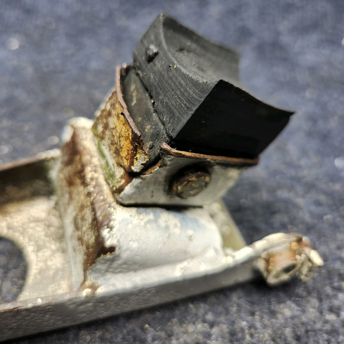 Used aircraft parts for sale, 13074-003 PIPER PA28-140 NOSE GEAR TORQUE LINK LOWER