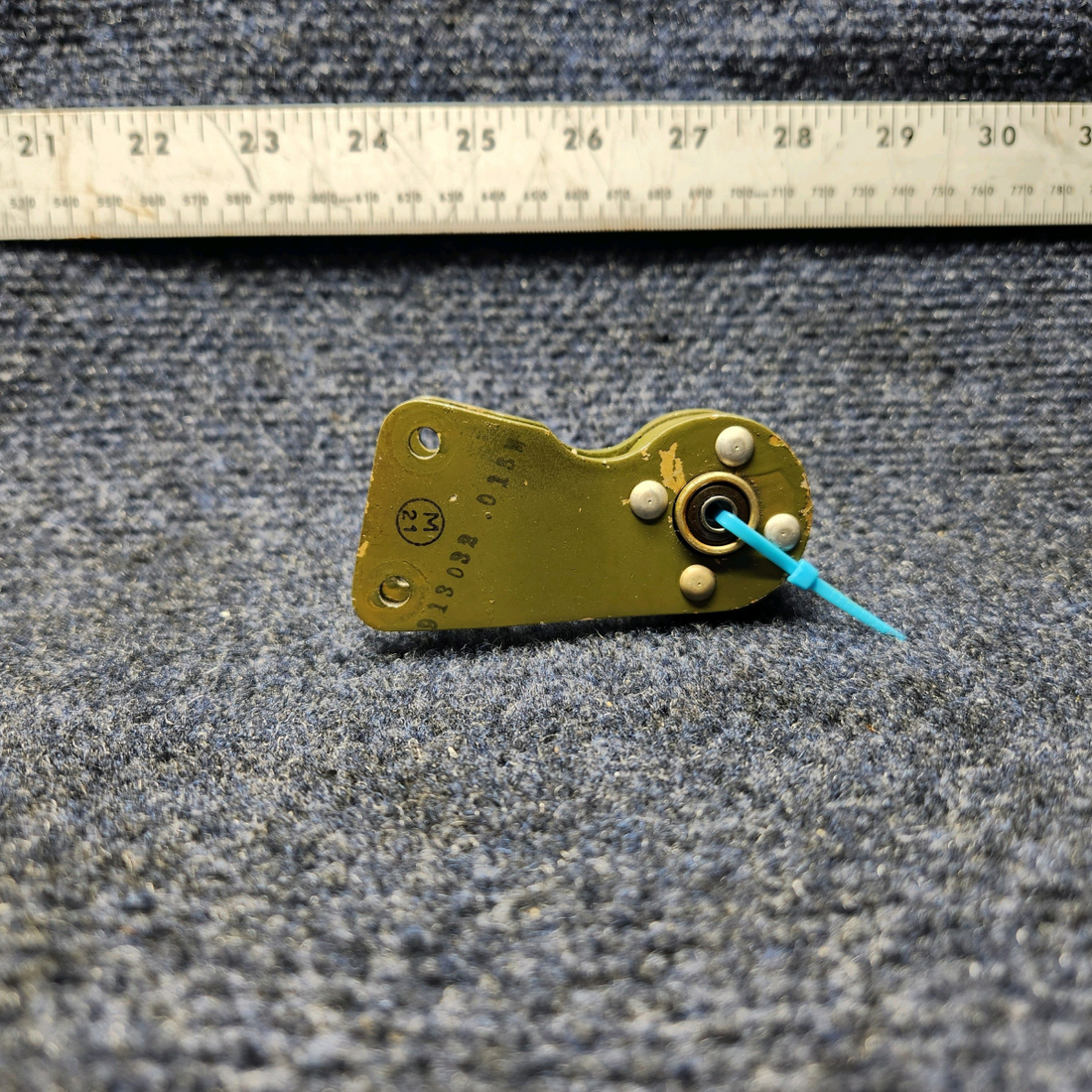 Used aircraft parts for sale, 913032-000 Mooney M20J RUDDER BELLCRANK ASSY