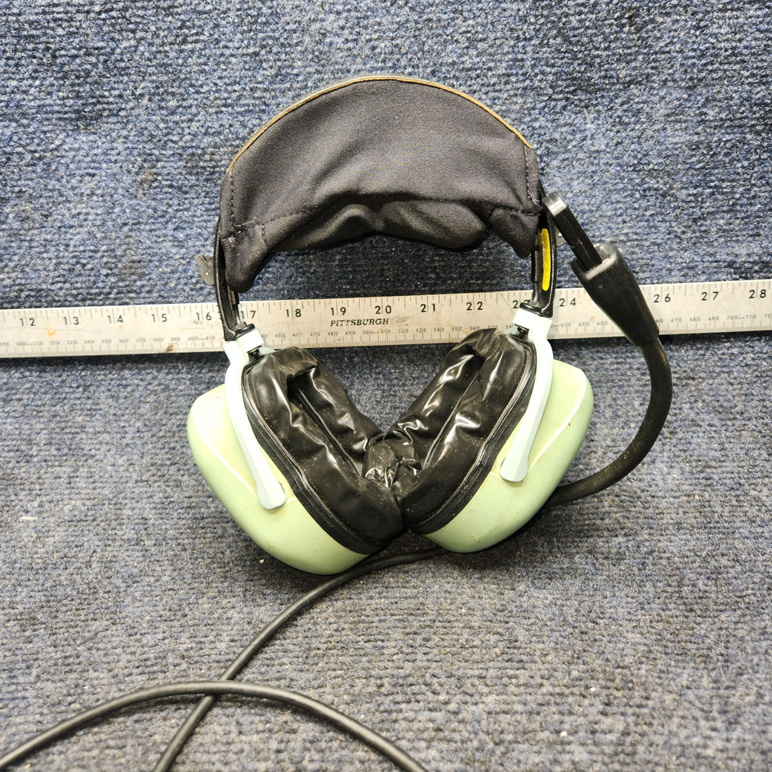 Used aircraft parts for sale, 12507G-46 David Clark H20-10 CESSNA 172K AVIATION HEADSET