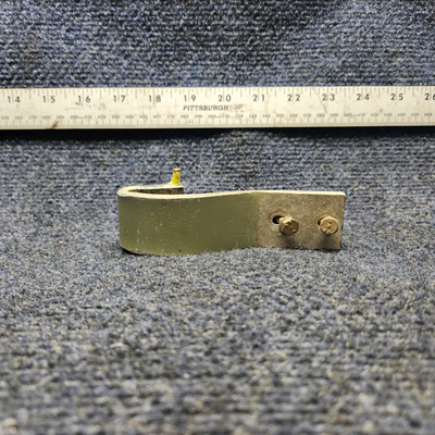 Used aircraft parts for sale, 0711102 CESSNA 172K BAGGAGE DOOR HINGE ASSEMBLY