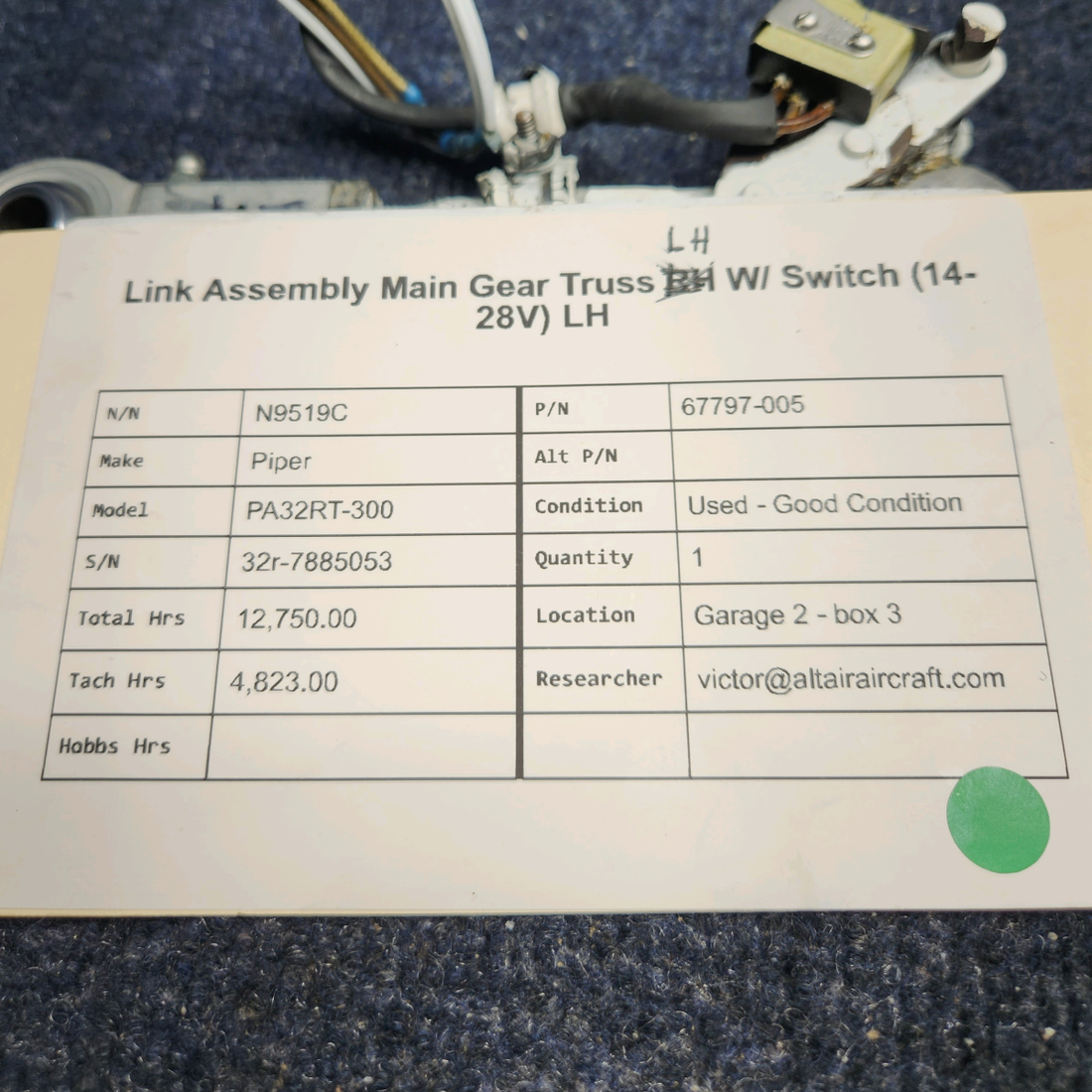 Used aircraft parts for sale, 67797-005 Piper PA32RT-300 LINK ASSEMBLY MAIN GEAR TRUSS LH W/ SWITCH (14-28V)