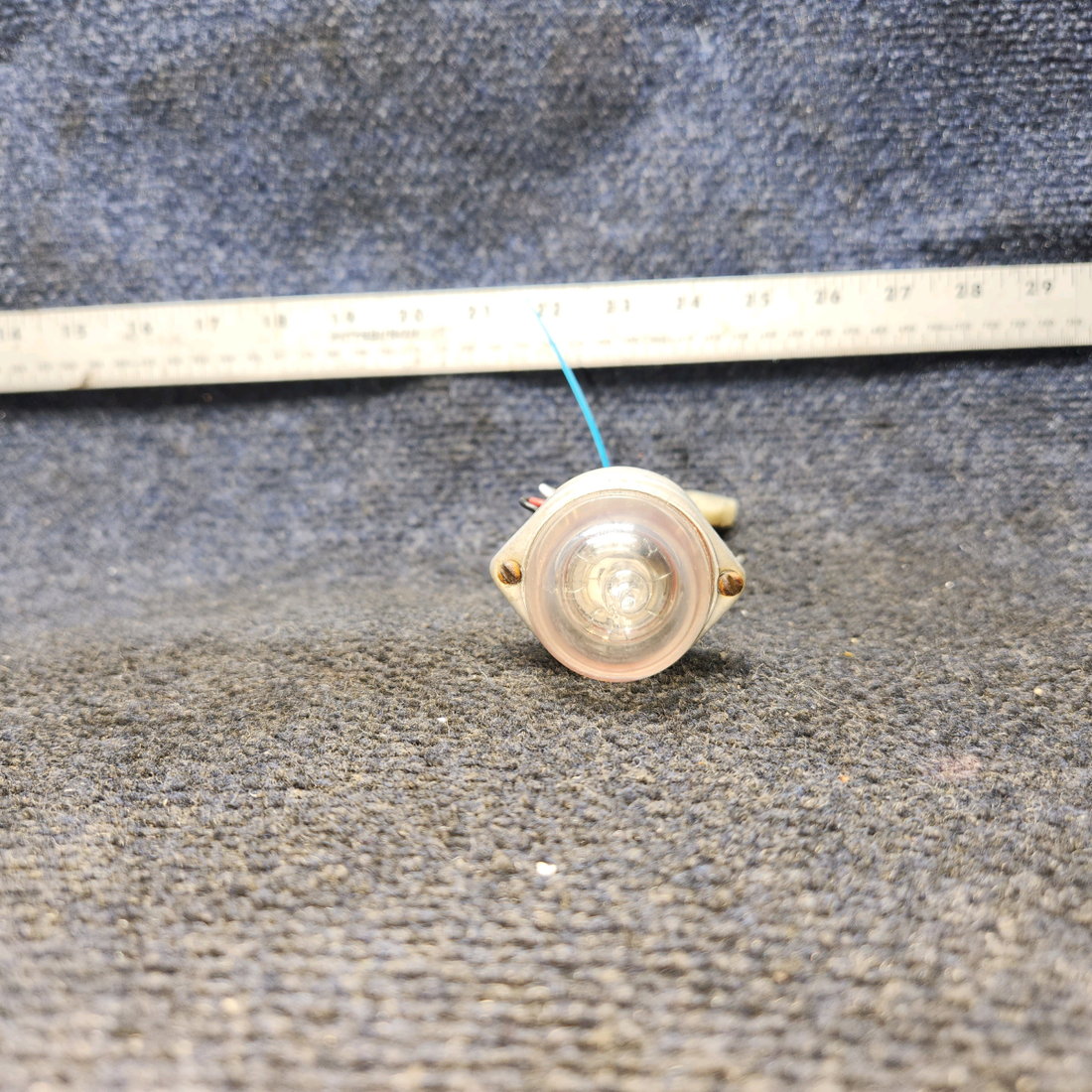 Used aircraft parts for sale, 02‑0350034‑00 WHELEN A506 Mooney M20J Strobe Light Flash Tube Assembly