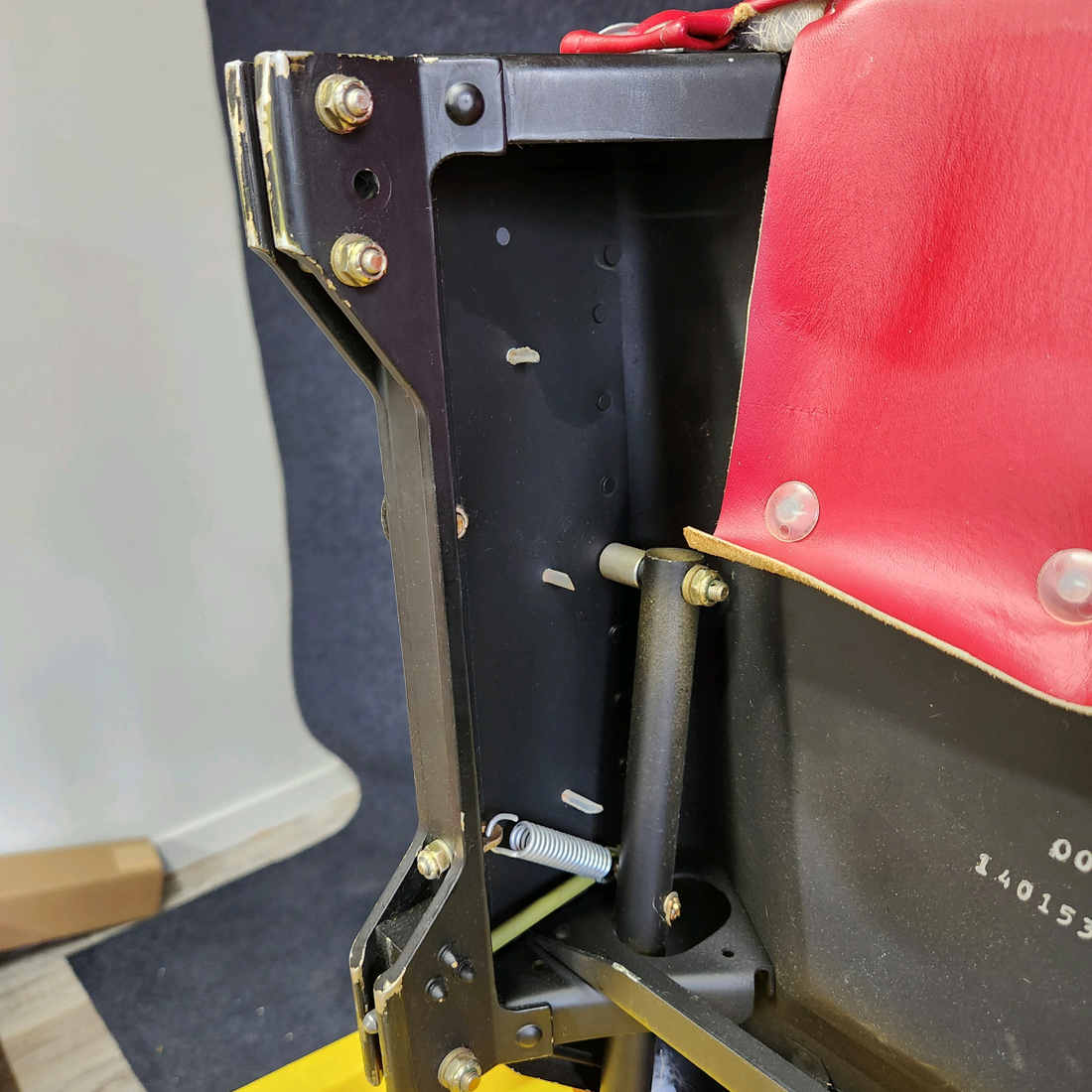 Used aircraft parts for sale, 140153-509 Mooney M20J M20J PILOT OR CO-PILOT SEAT