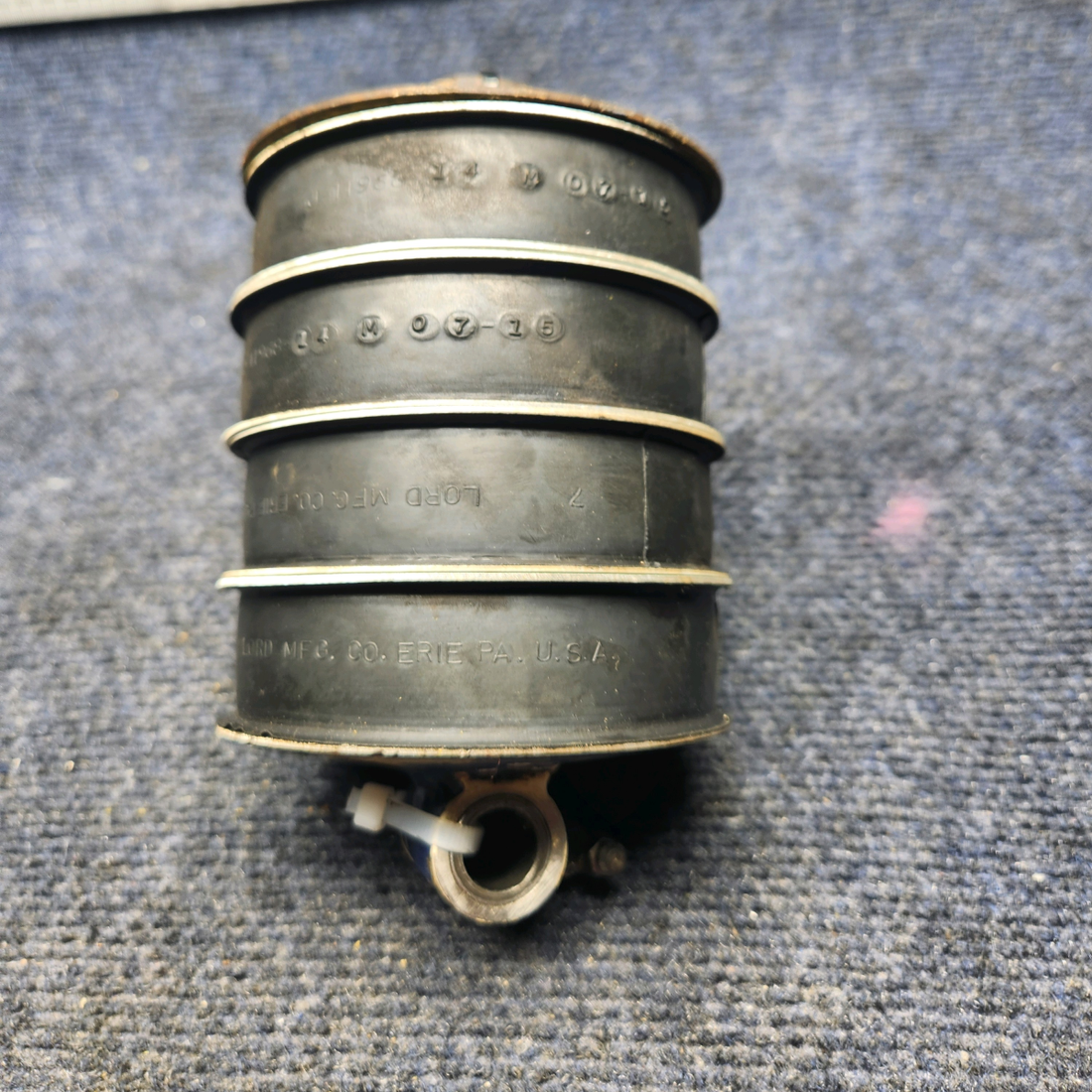 Used aircraft parts for sale, J-11968-14, 530021-000 Mooney M20K MAIN GEAR SHOCK STRUT ASSEMBLY