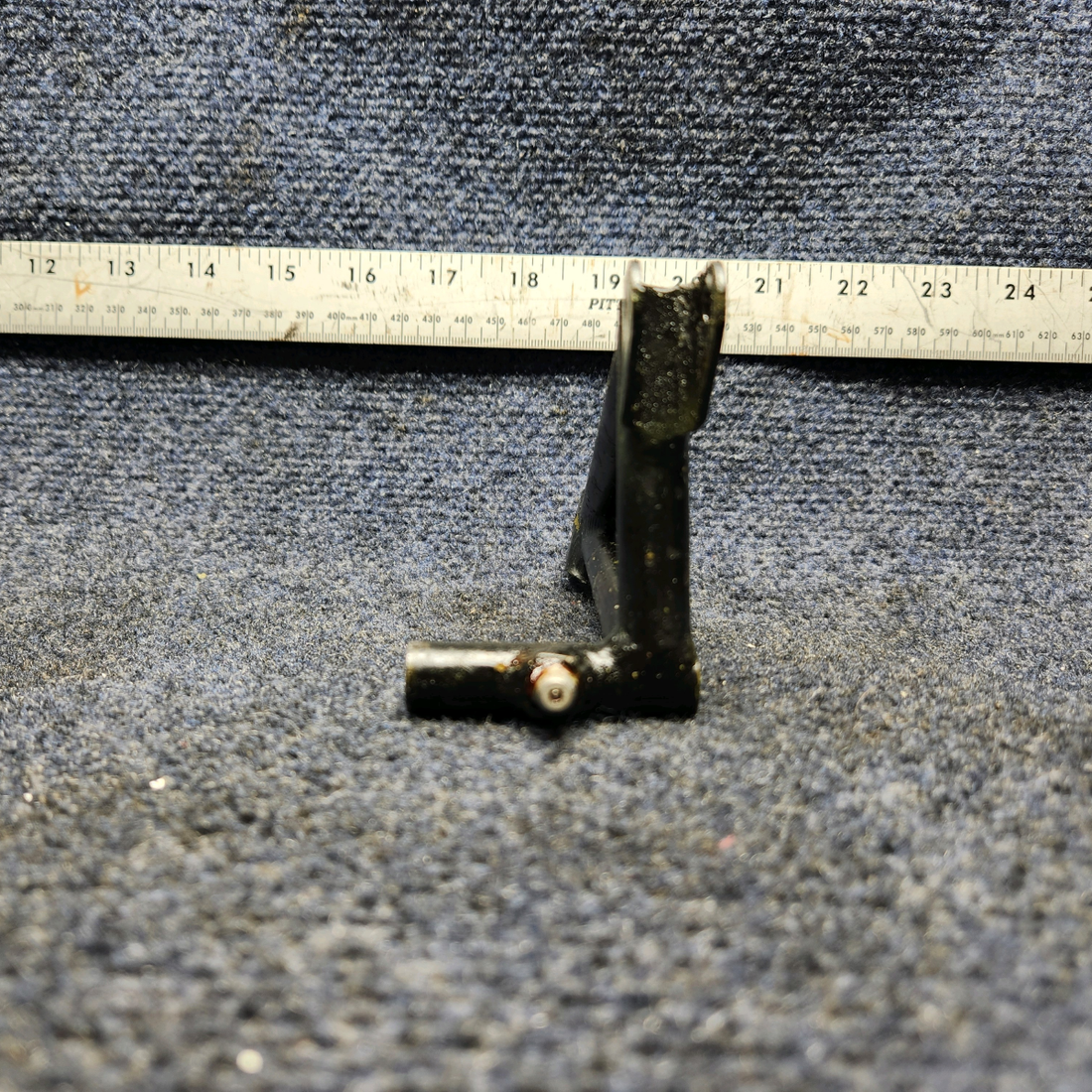 Used aircraft parts for sale, 560202-501 Mooney M20J LANDING GEAR RETRACT BELLCRANK LH