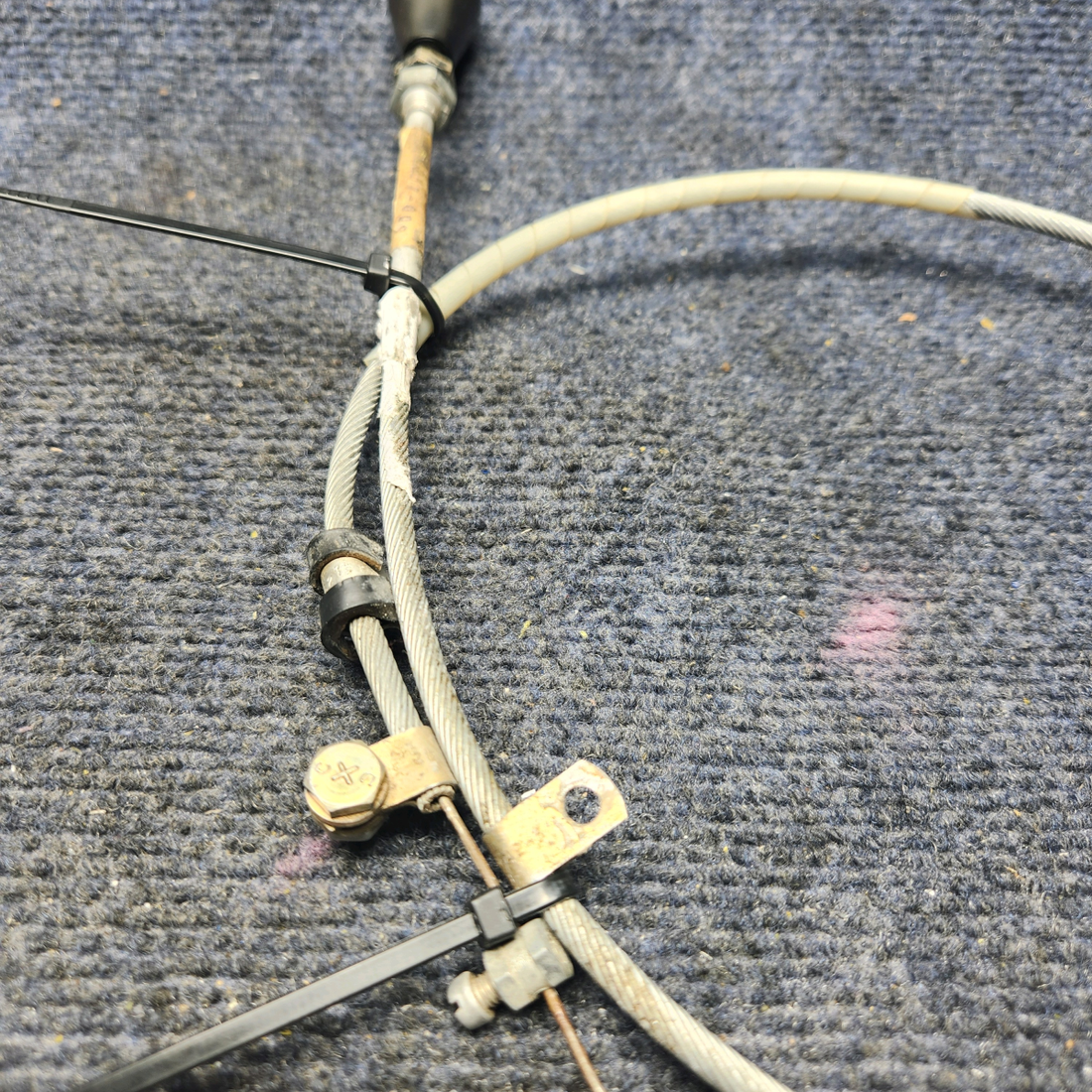 Used aircraft parts for sale, 640257-009 Mooney M20K AIR VENT CONTROL CABLE ASSEMBLY (LENGTH: 35.75”)