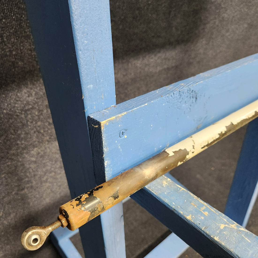 Used aircraft parts for sale, 38151-000 Piper PA32RT-300 NOSE WHEEL STEERING ROD ASSEMBLY