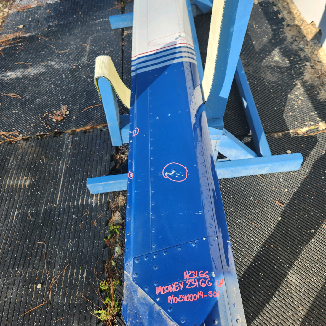 Used aircraft parts for sale, 240014-509 Mooney M20K FLAP ASSEMBLY LH SEE PHOTOS FOR DETAILS SOME SCRATCHES