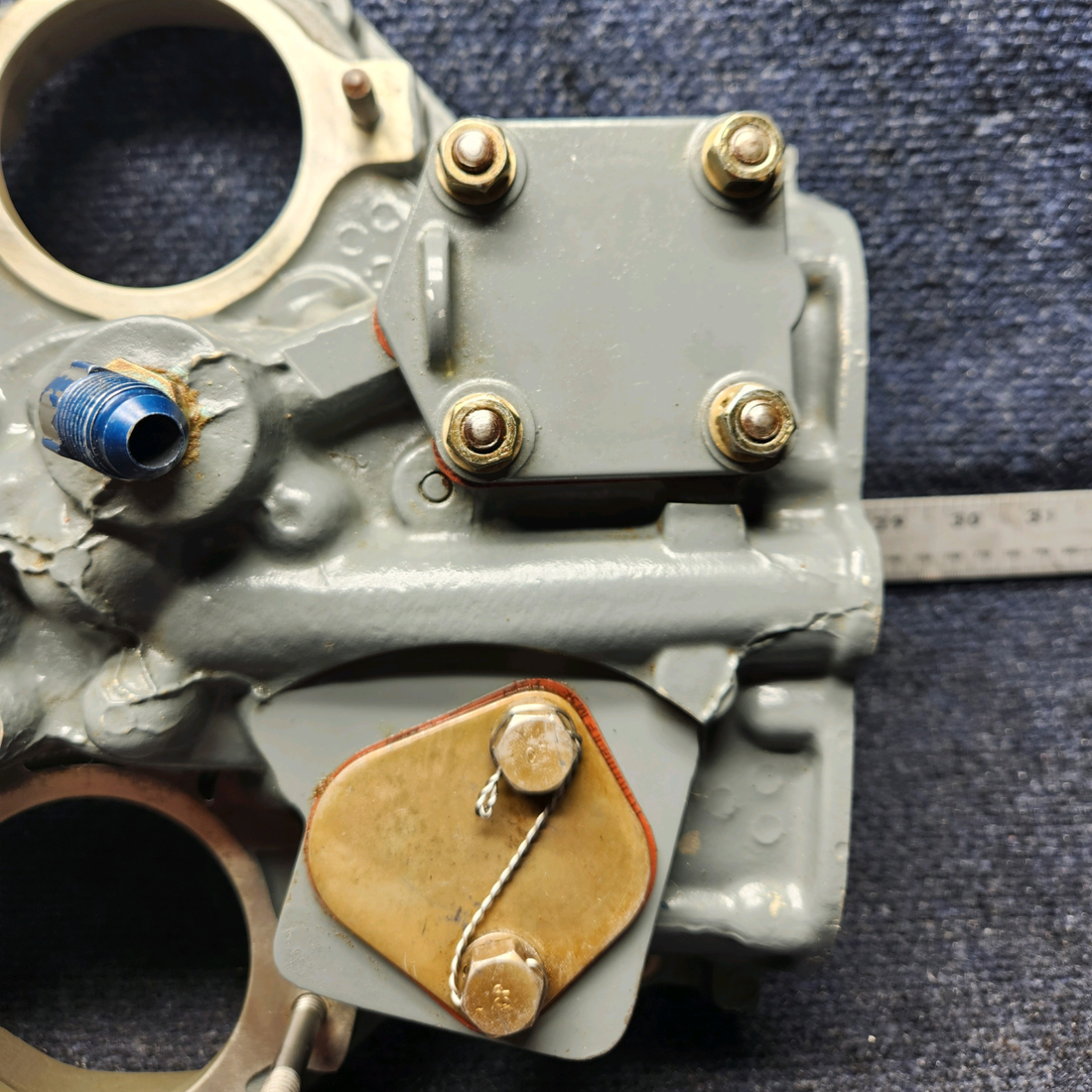Used aircraft parts for sale, 21A21533-04 Lycoming O-320 CESSNA 172K HOUSING ASSY - ACCESSORY