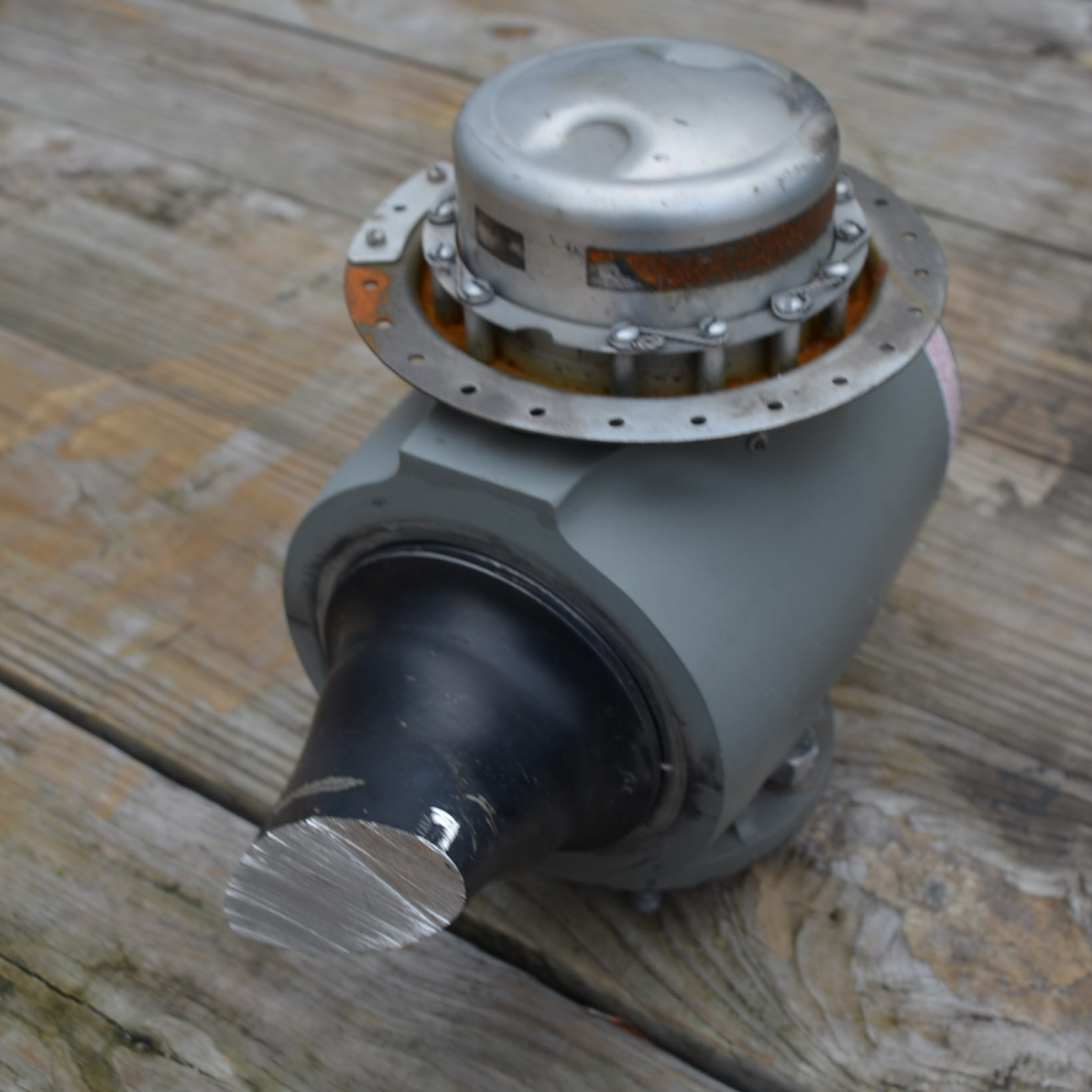 Used aircraft parts for sale, B2D34C214-B Cessna 172RG MCCAULEY - 2 BLADE PROPELLER (HUB PARTS ONLY SEE DETAILS)