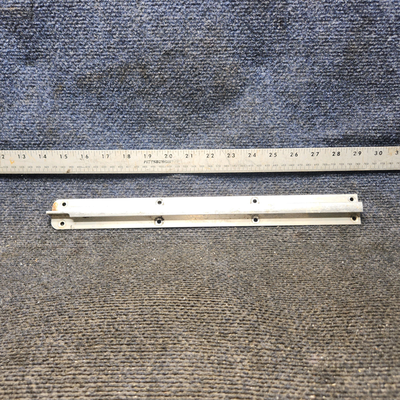 Used aircraft parts for sale, 0410219-2 cessna 150G Inboard Seat Rail Assembly