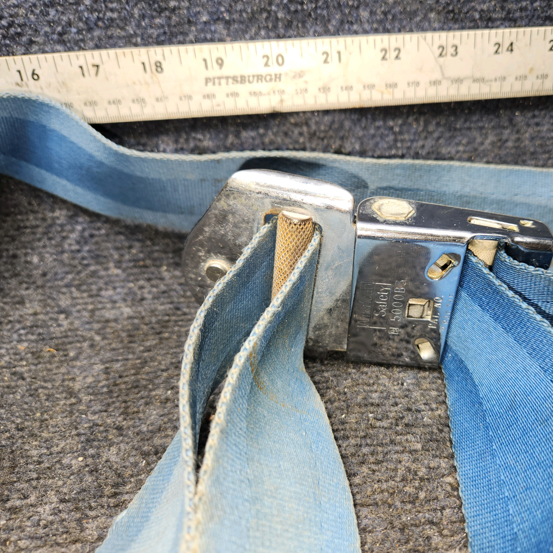 Used aircraft parts for sale, S-2275-JJ-3 / S-1746-JJ-42 CESSNA 172K Seatbelt Assembly LH or RH w Shoulder Strap and Fastener "SEE PHOTOS" BLUE