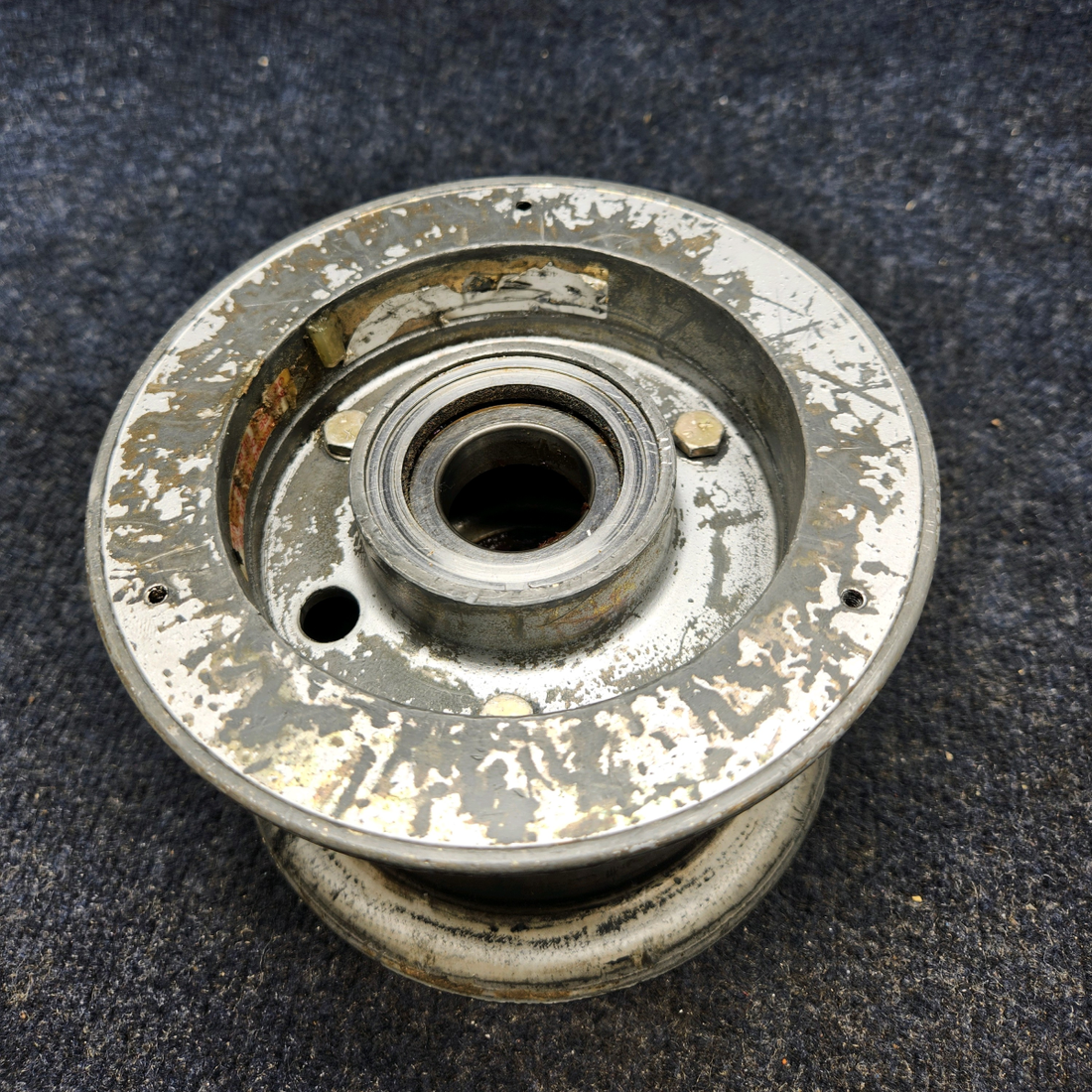 Used aircraft parts for sale, 40-77G Piper PA32RT-300 CLEVELAND NOSE WHEEL ASSEMBLY 5.00-5