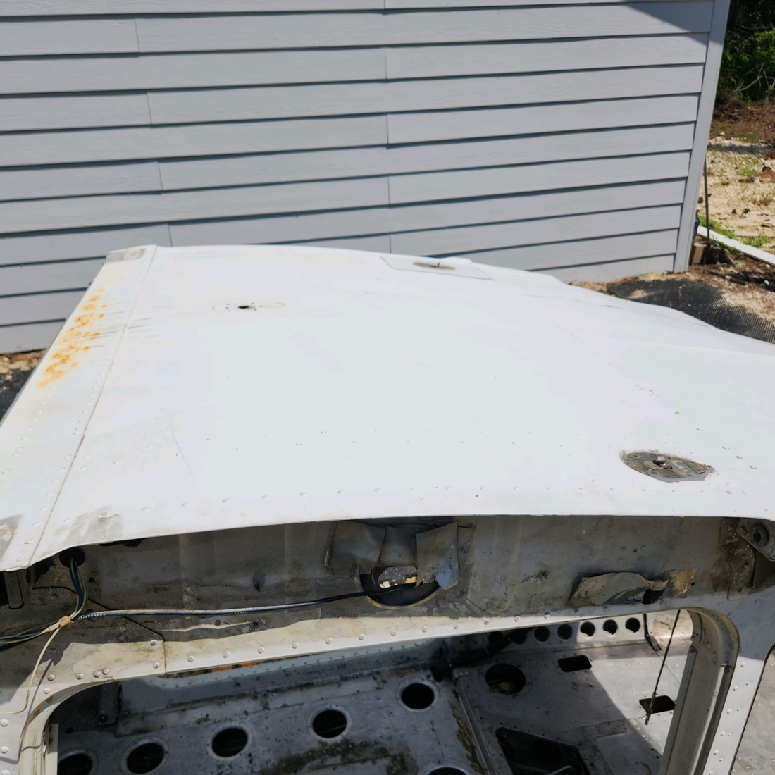 Used aircraft parts for sale, FUSSELAGE CESSNA C172RG CESSNA 172RG FUSSELAGE DATA PLATE/LOOK BOOK BELLY LAND/MLG BRACKET.
