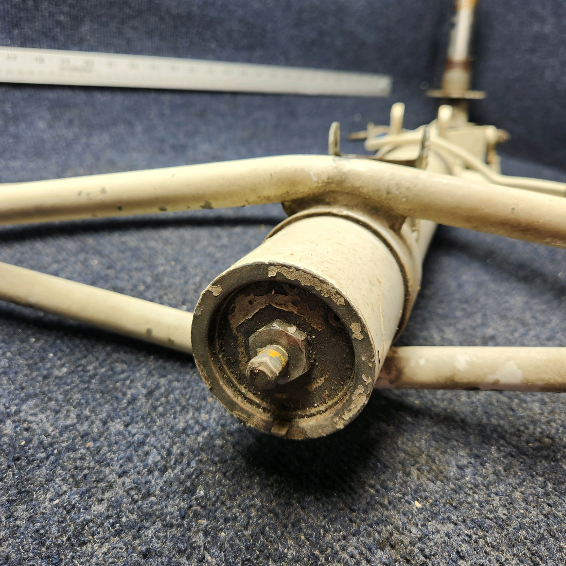 Used aircraft parts for sale, 45-815201-603 BEECHCRAFT F35 LANDING GEAR SHOCK ABSORBER ASSY RH