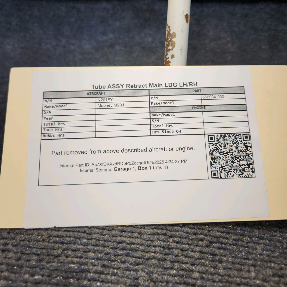 Used aircraft parts for sale, 560034-000 Mooney M20J Main Landing Gear Retract Tube Assembly – LH/RH