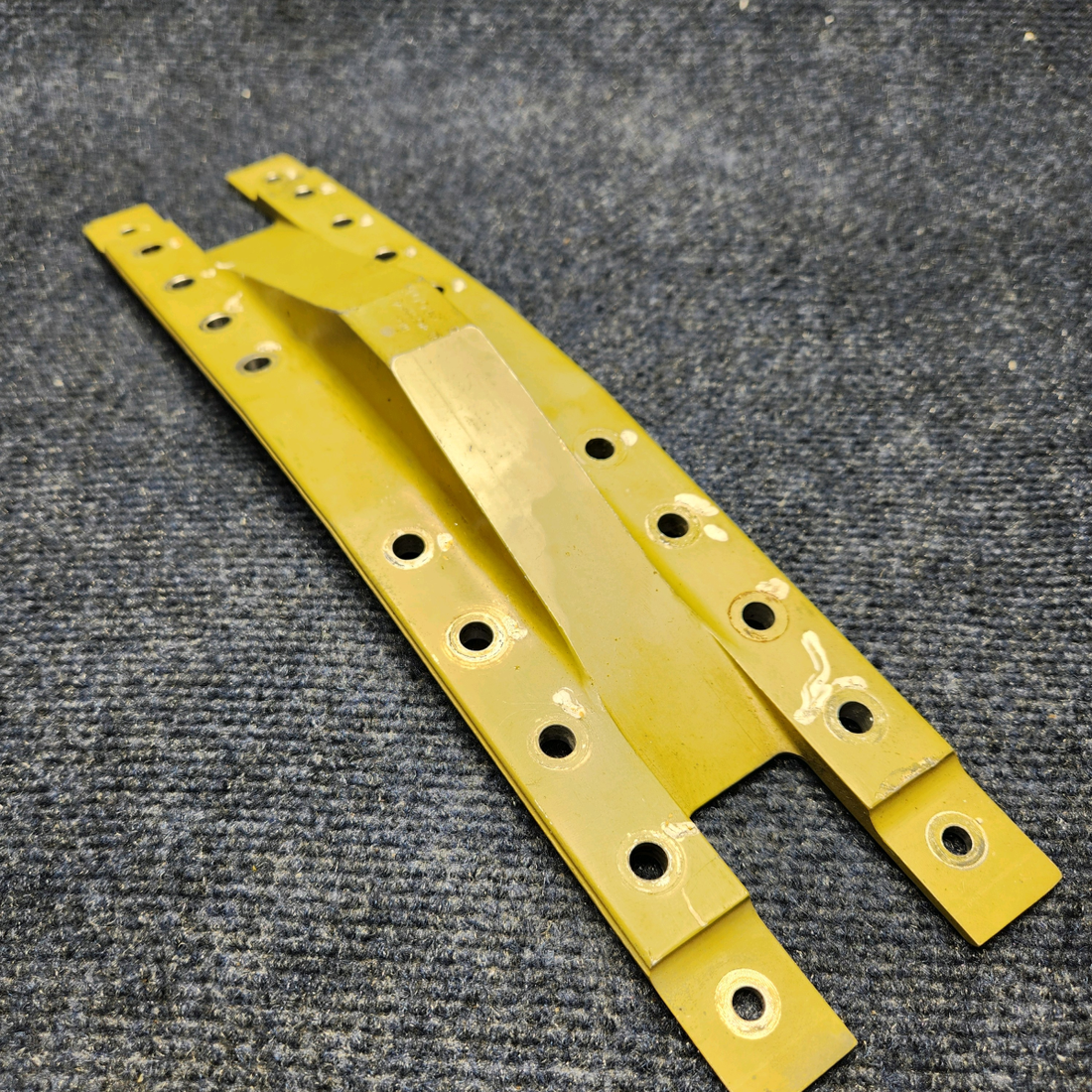 Used aircraft parts for sale, 169-110017-1 Beechcraft C23 SUNDOWNER FITTING LOWER SPLICE PLATE