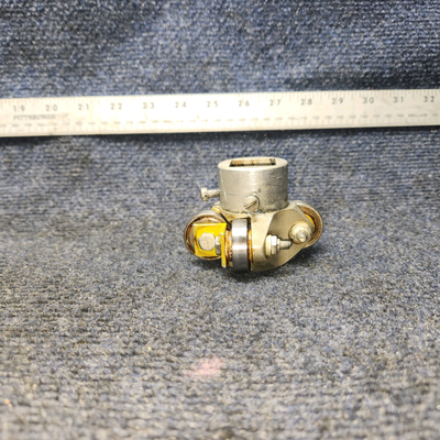 Used aircraft parts for sale, 20963-000 PIPER PA-24-250 Control Wheel Roller Attachment Fitting RH or LH