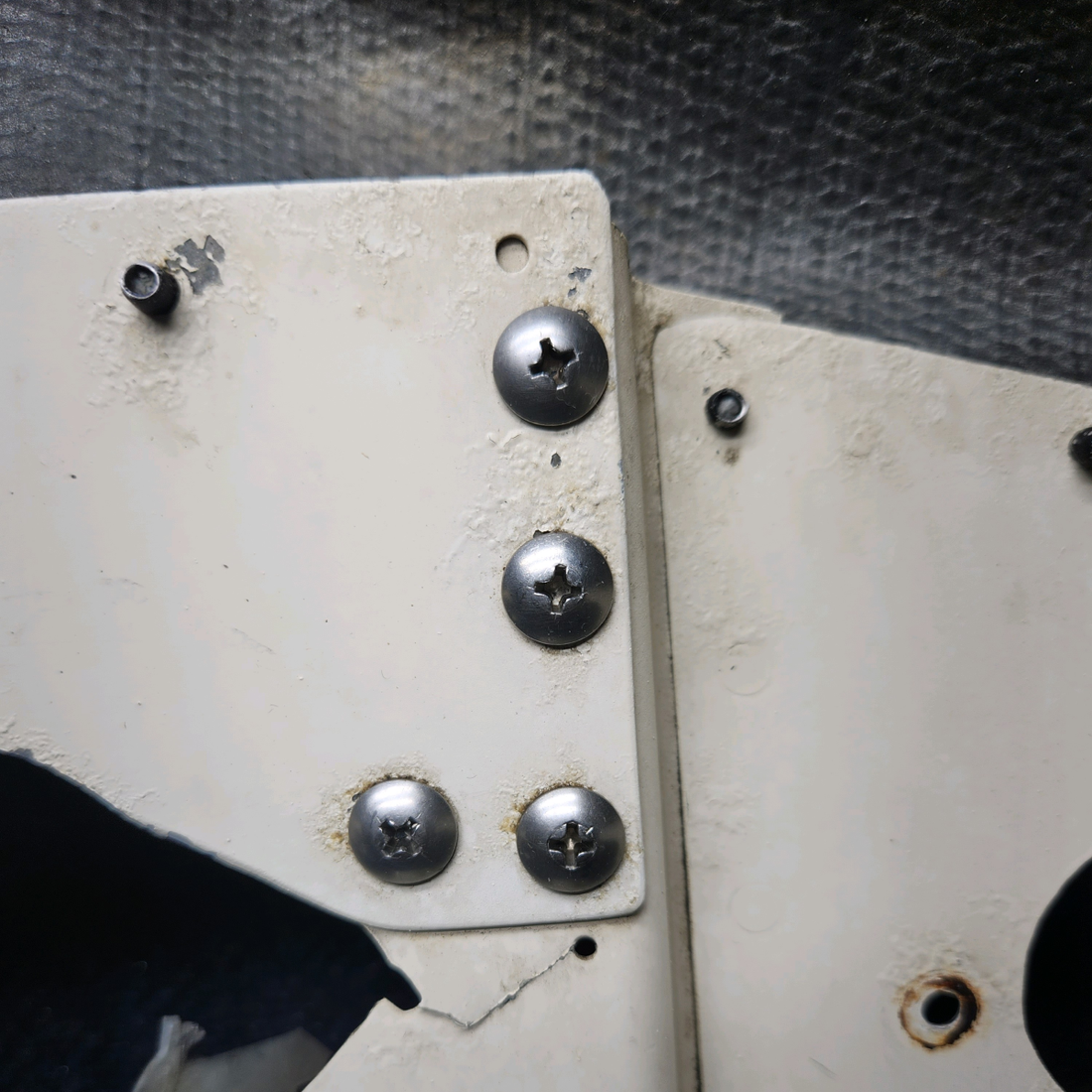 Used aircraft parts for sale, 169-910060-604 Beechcraft C23 SUNDOWNER BEECHCRAFT C23 LYCOMING O-360-A4J SET OF BAFFLES SEE PHOTOS