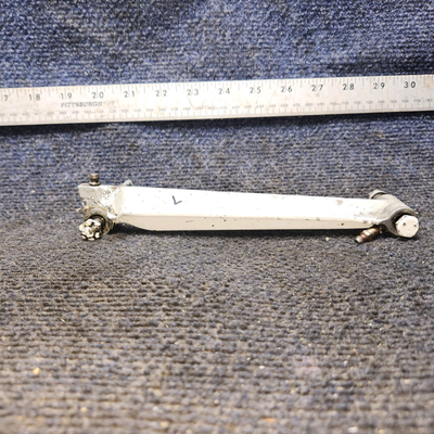 Used aircraft parts for sale, 35-815129 Beechcraft 35-33 Main Gear Retract Leg Assy - LH