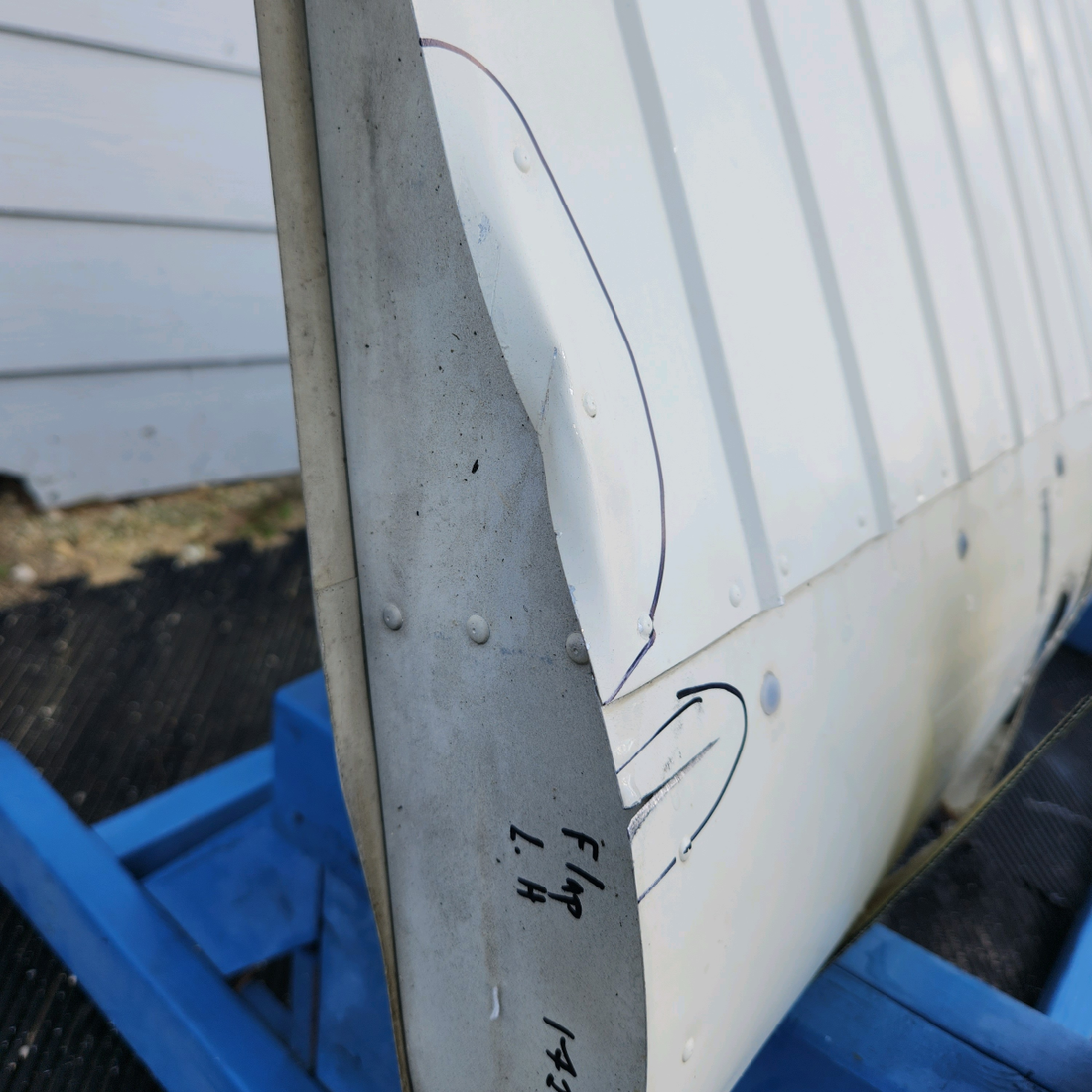 Used aircraft parts for sale, 0523901-35 CESSNA 172K FLAP ASSEMBLY LH "SEE PHOTOS FOR DETAILS"