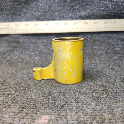 Used aircraft parts for sale, 20998-000 PIPER PA-24-250 Control Wheel Shaft Rear Bearing Assembly