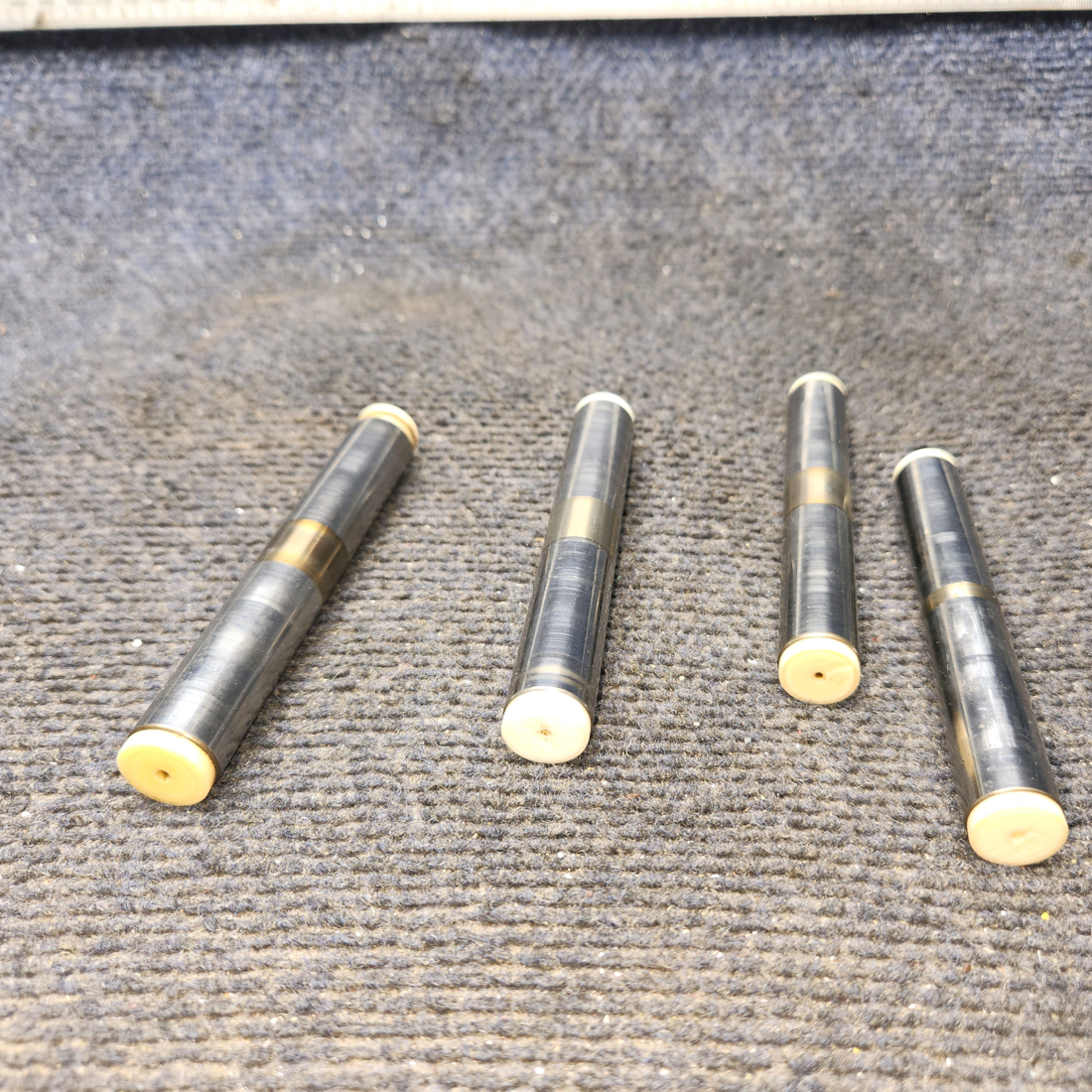Used aircraft parts for sale, LW-13790 Lycoming O-320-D3G Piper PA28-161 Rocker Valve Shaft with Button – Set of 4