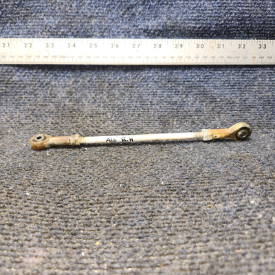 Used aircraft parts for sale, 0523218-2 Cessna 172E Aileron Push Pull Rod Assembly