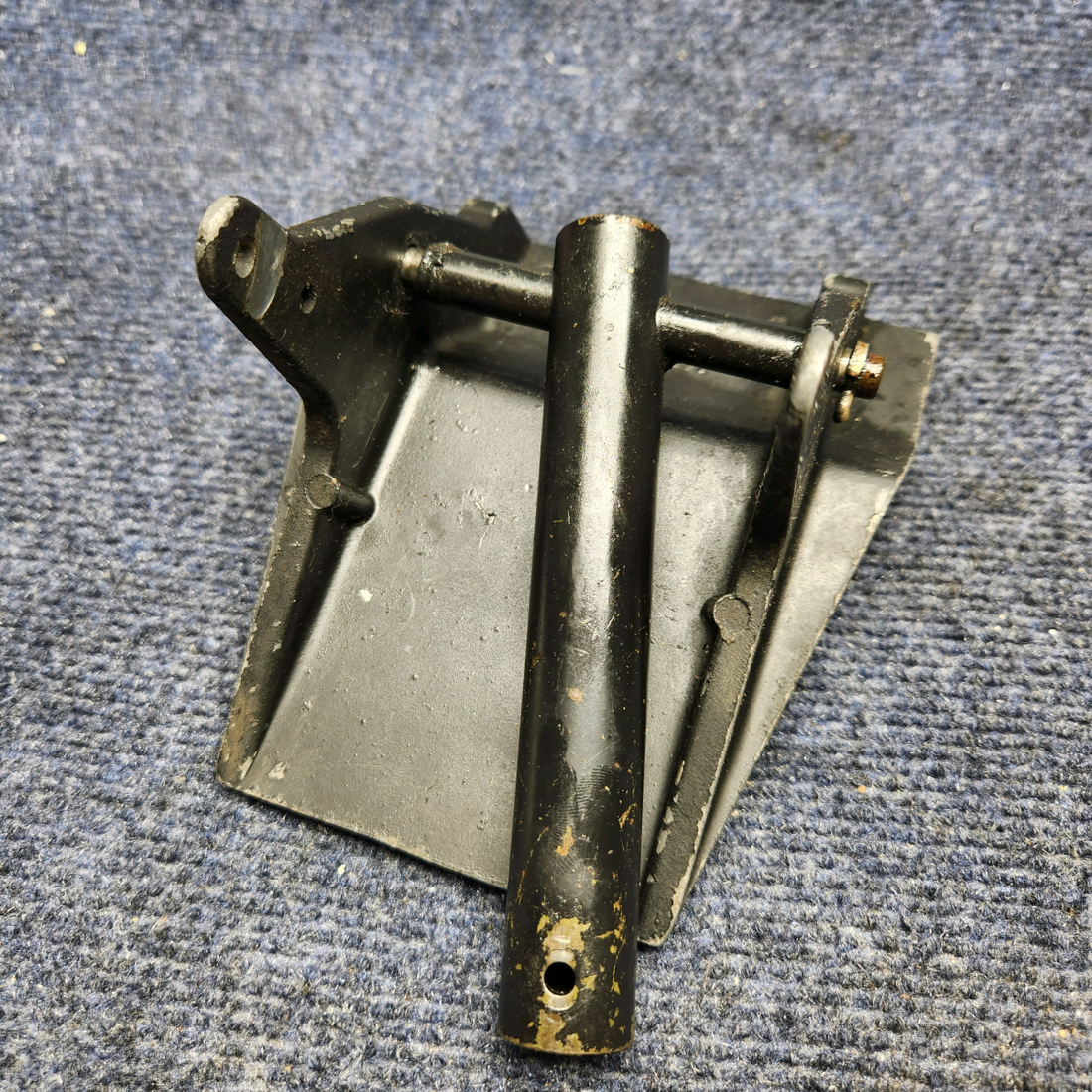 Used aircraft parts for sale, 2467001-1 CESSNA C172RG PILOT LH FOOT BRAKE & RUDDER PEDAL