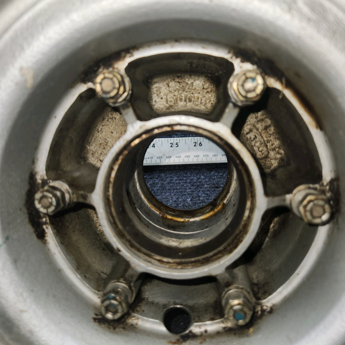 Used aircraft parts for sale, 60-8003-5 BF Goodrich varios Piper, Cessna, Beech, Mooney 6.00-6 Nose Gear Wheel Assembly