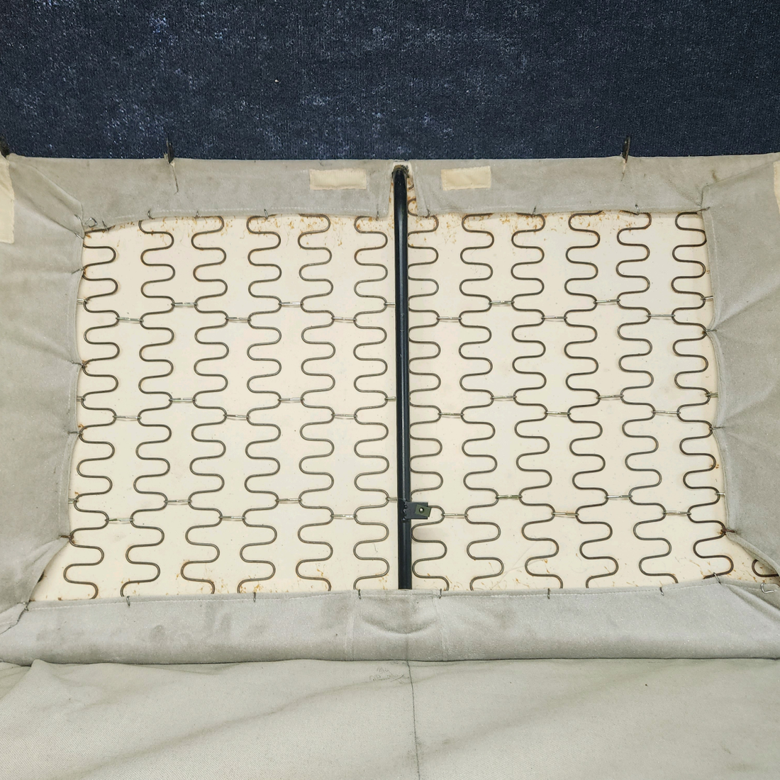 Used aircraft parts for sale, 35495-000, 35496-000 Piper PA28-161 Rear Seat Assembly