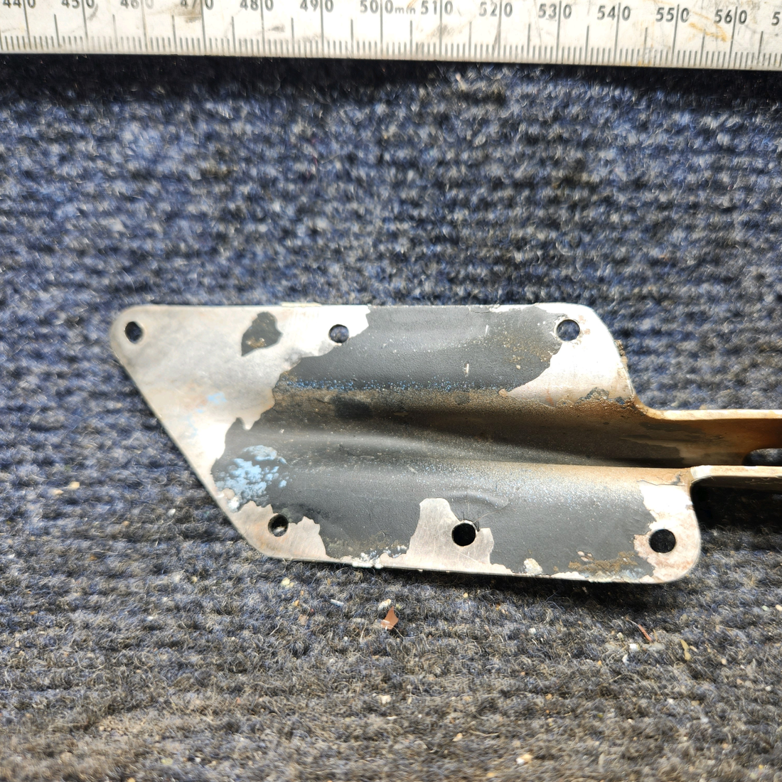 Used aircraft parts for sale, 66914-003 Piper PA-28 Lower Cabin Door Hinge
