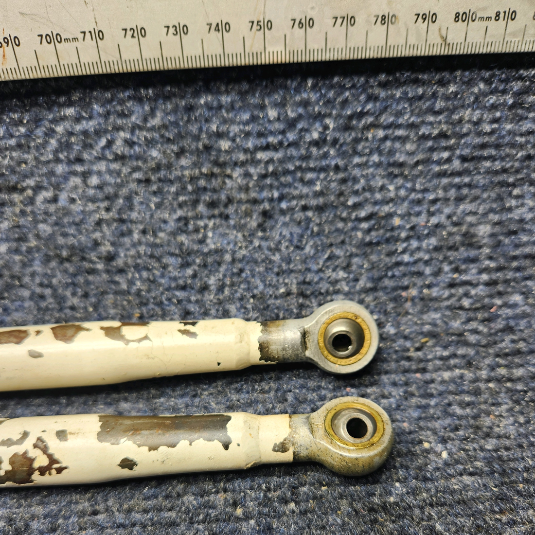 Used aircraft parts for sale, 915020-000 Mooney M20J RETRACT TUBE ASSEMBLY MAIN GEAR DOOR LH / RH "PRICE PER EACH"