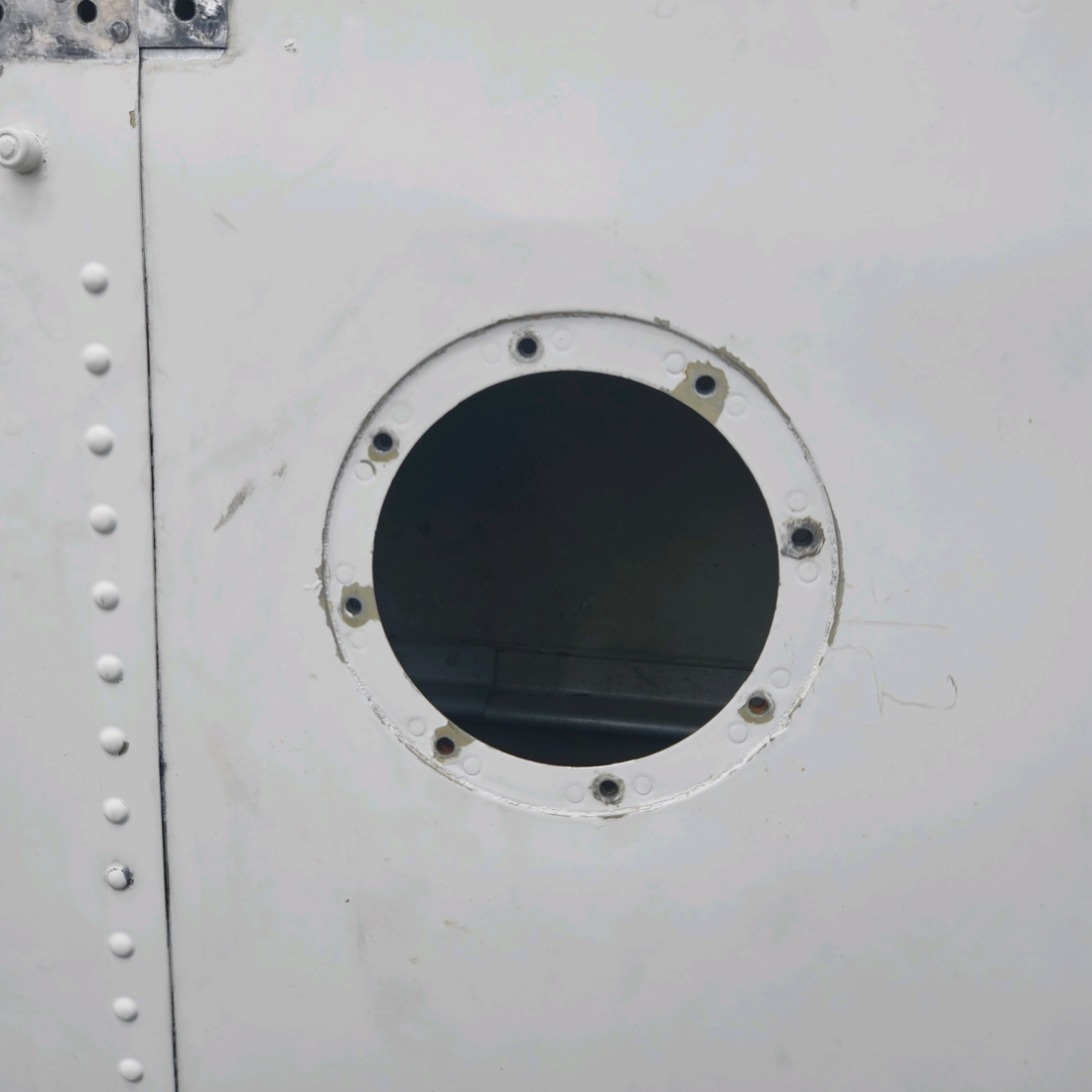 Used aircraft parts for sale, 169-110000-664 Beechcraft C23 SUNDOWNER WING STRUCTURE ASSY RH "SEE PHOTOS FOR DETAILS"