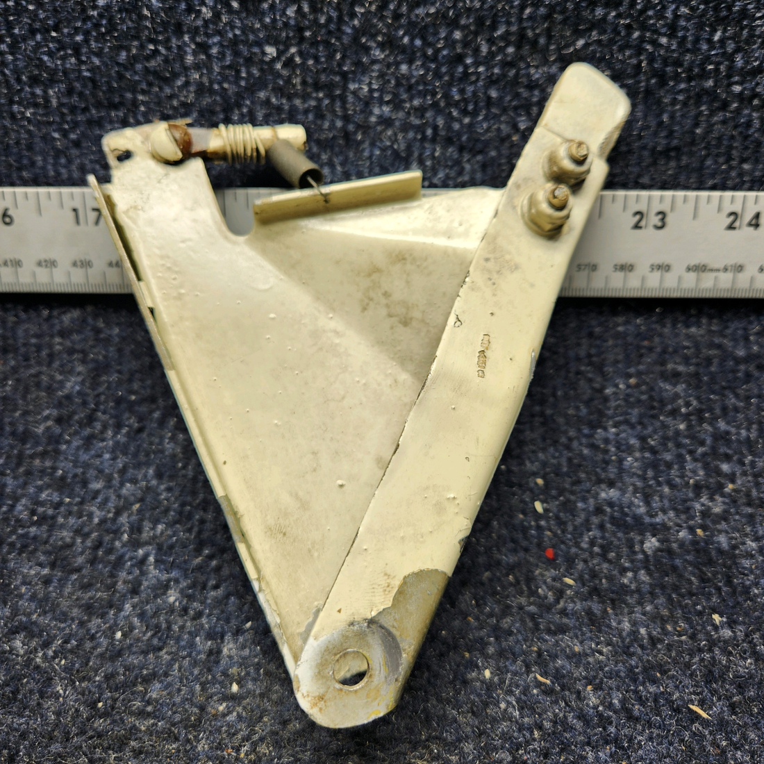 Used aircraft parts for sale, 35-815077-1 BEECHCRAFT F35 MAIN GEAR UPLOCK ASSEMBLY RH