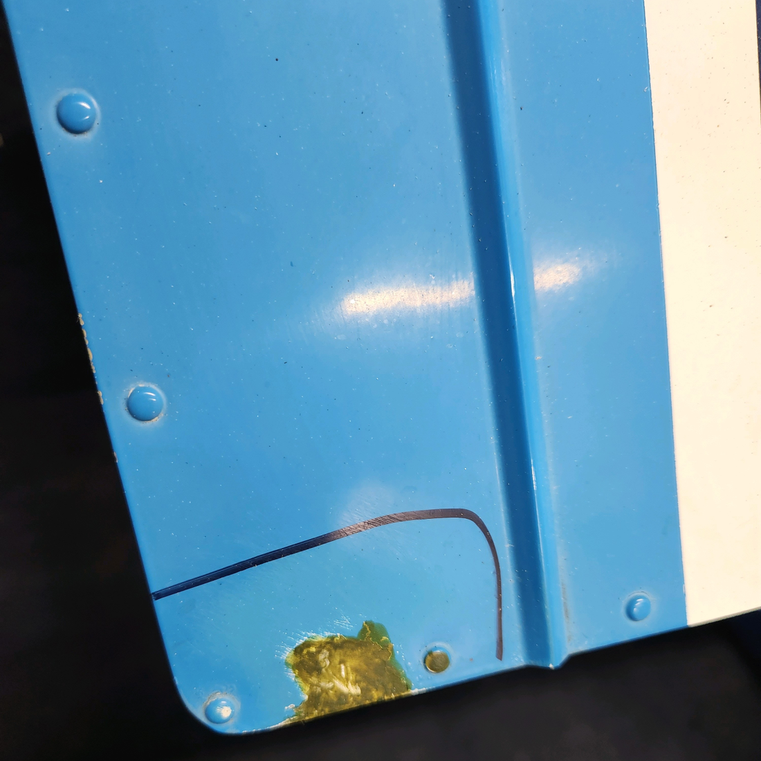 Used aircraft parts for sale, 169-130005-2 Beechcraft C23 SUNDOWNER AILERON ASSEMBLY RH "SEE PHOTOS FOR DETAIL"