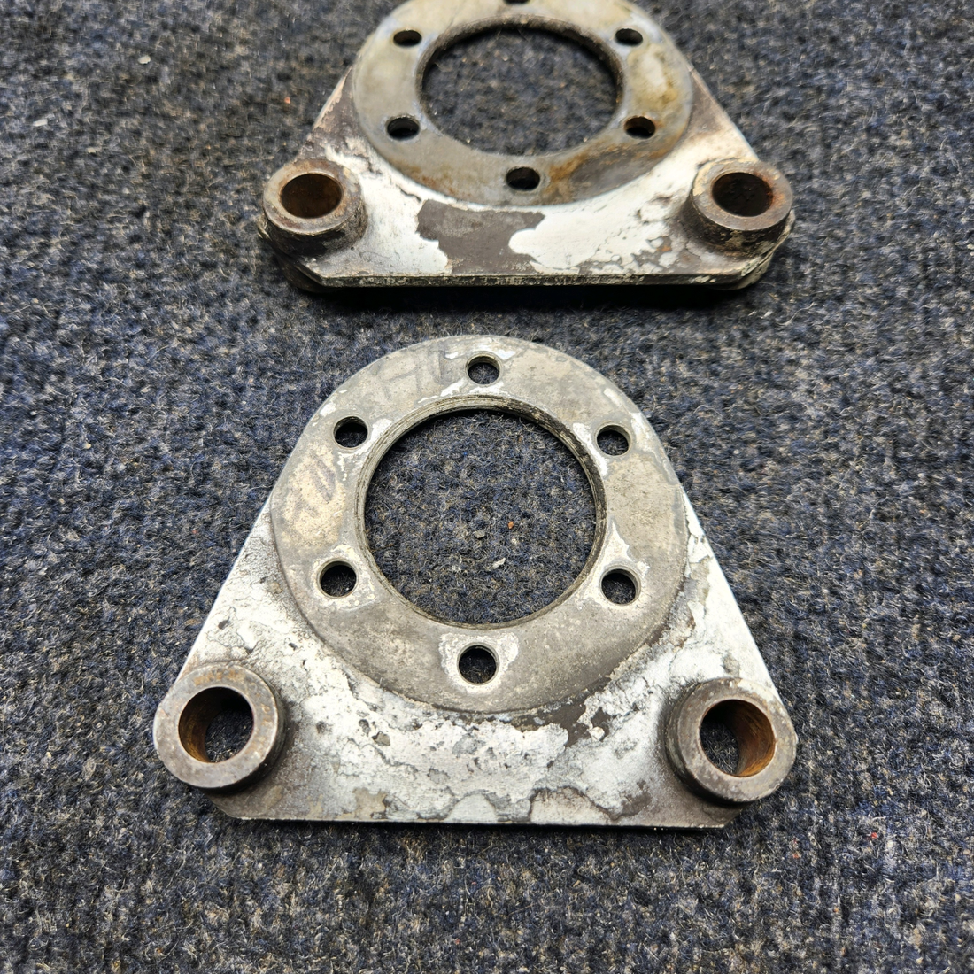 Used aircraft parts for sale, 451-786 Piper PA32RT-300 TORQUE PLATE BRAKE " PRICE PER EACH"