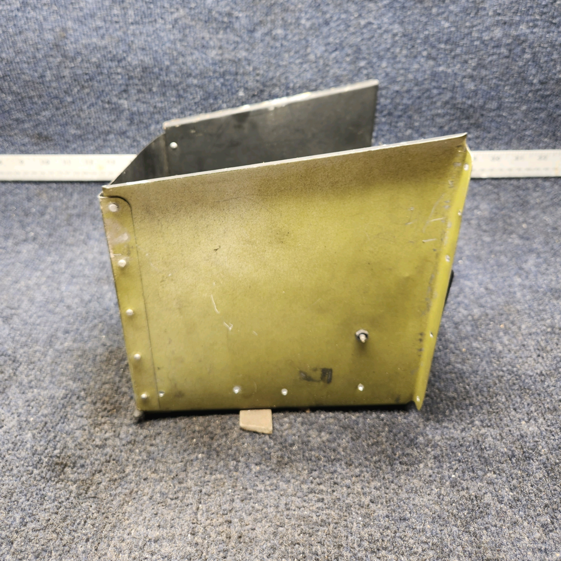 Used aircraft parts for sale, 69328-000 Piper PA32RT-300 GLOVE BOX ASSEMBLY W/ DOOR