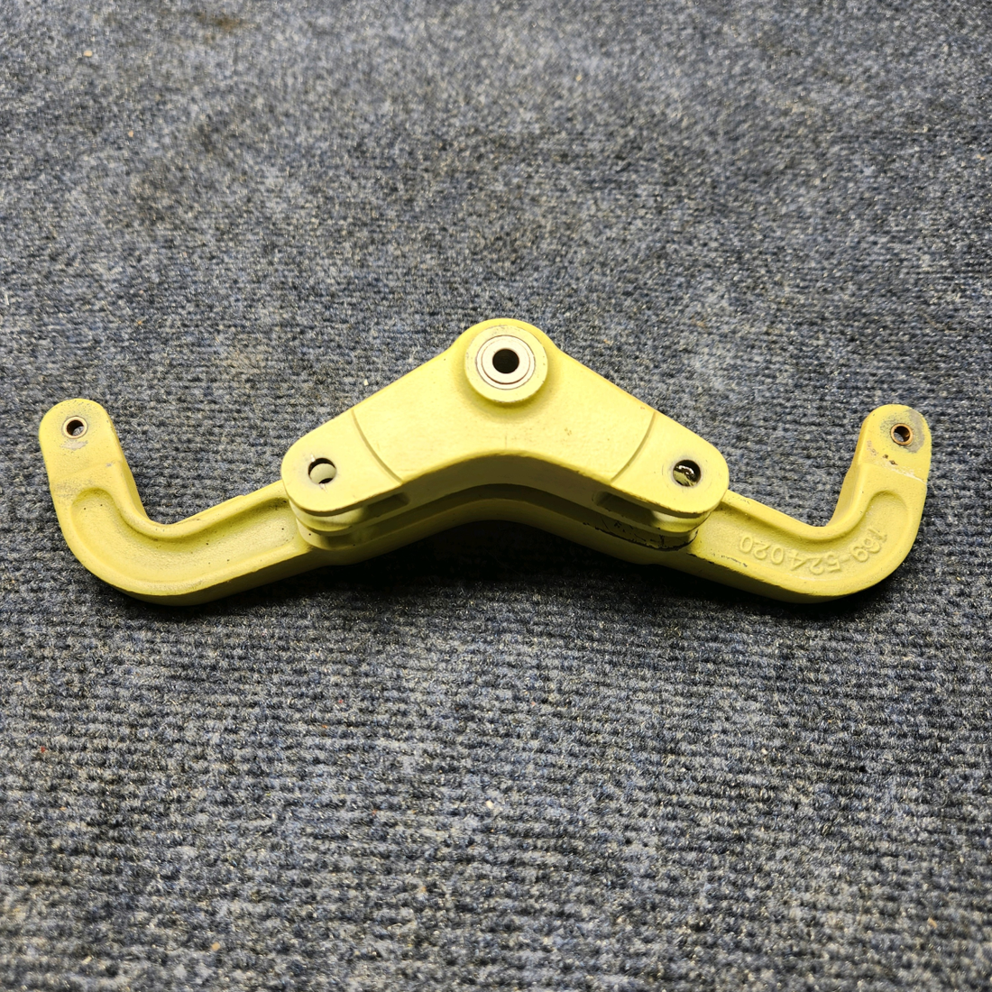 Used aircraft parts for sale, 169-524020-3 Beechcraft C23 SUNDOWNER AILERON CONTROL ARM LH OR RH