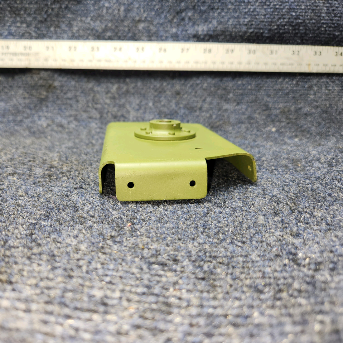 Used aircraft parts for sale, 2413005-1 Cessna 172RG Nose Gear Steering Bracket Assy