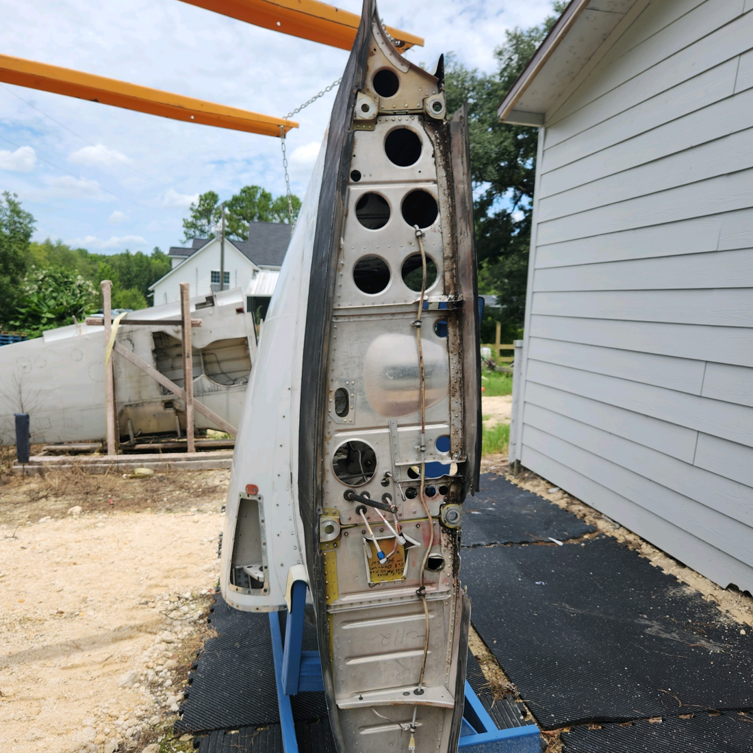 Used aircraft parts for sale, 96-110005-610 BEECHCRAFT 95-55B RH WING ASSY-"SEE PHOTOS FOR DETAIL" - SOLD COMPLETE OR PARTS OF WING.