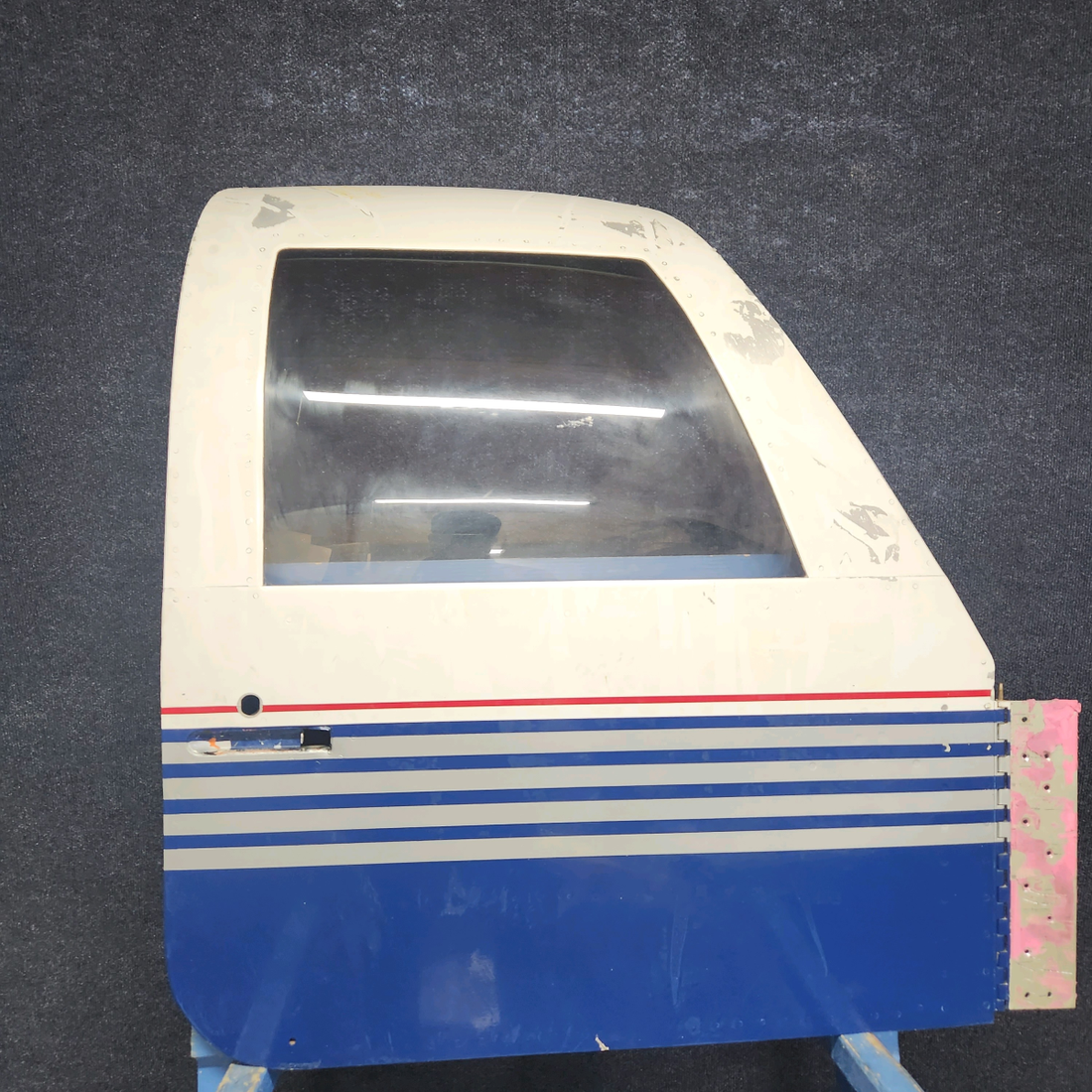 Used aircraft parts for sale, 310225-501 Mooney M20K CABIN DOOR FRAME STRUCTURE WITH HINGE