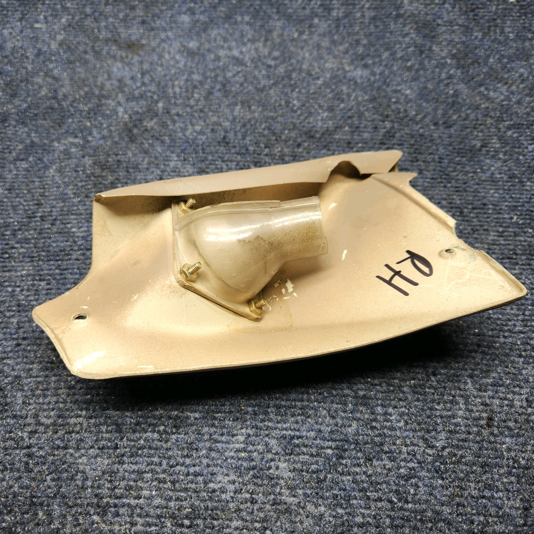 Used aircraft parts for sale, 169-534026-2 Beechcraft C23 SUNDOWNER OUTLET RH ESCUTCHEON