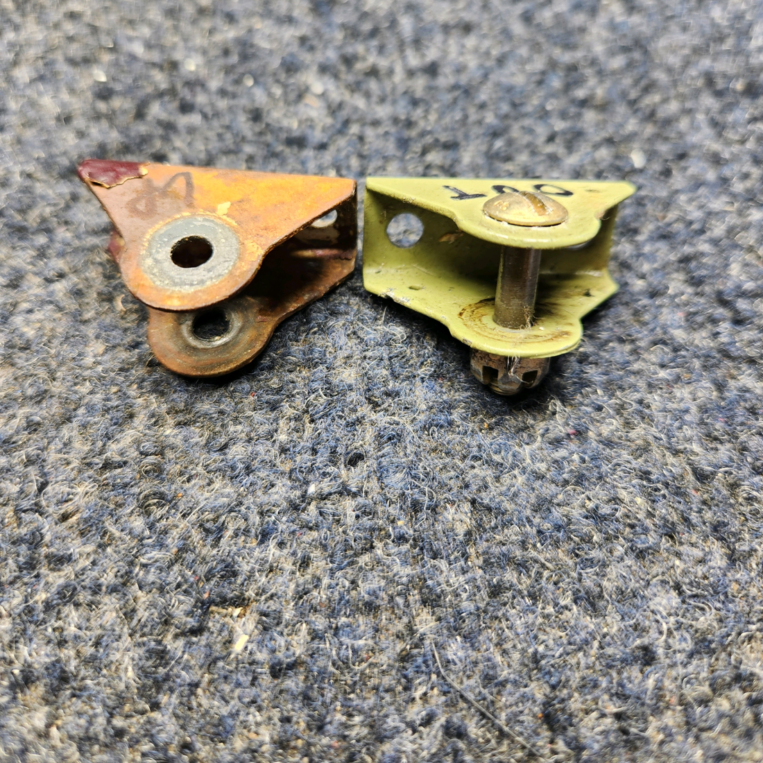 Used aircraft parts for sale, 35-650121-4 BEECHCRAFT F35 ELEVATOR HINGE BRACKET OUT PRICE PER EACH.