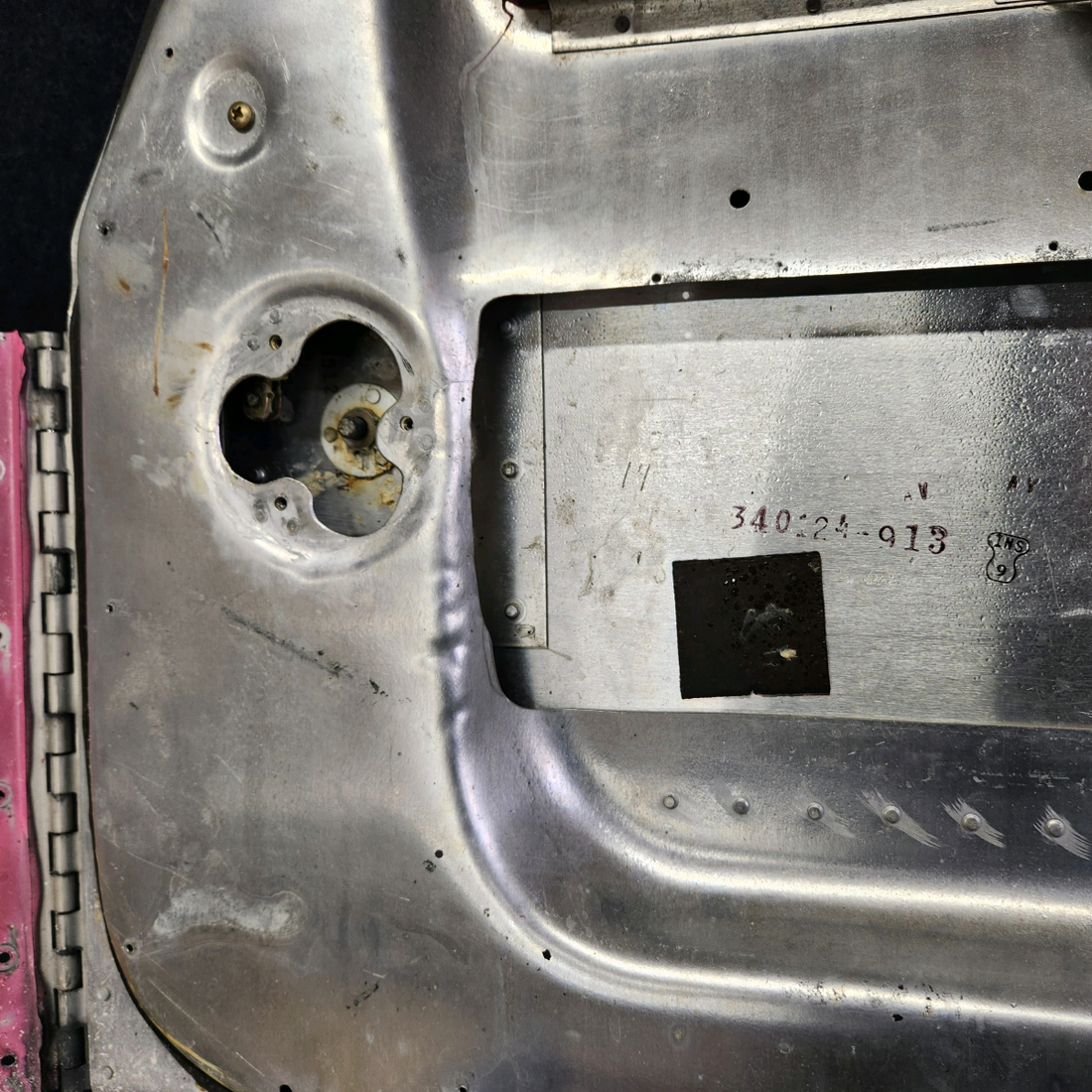 Used aircraft parts for sale, 310225-503 Mooney M20J CABIN DOOR STRUCTURE