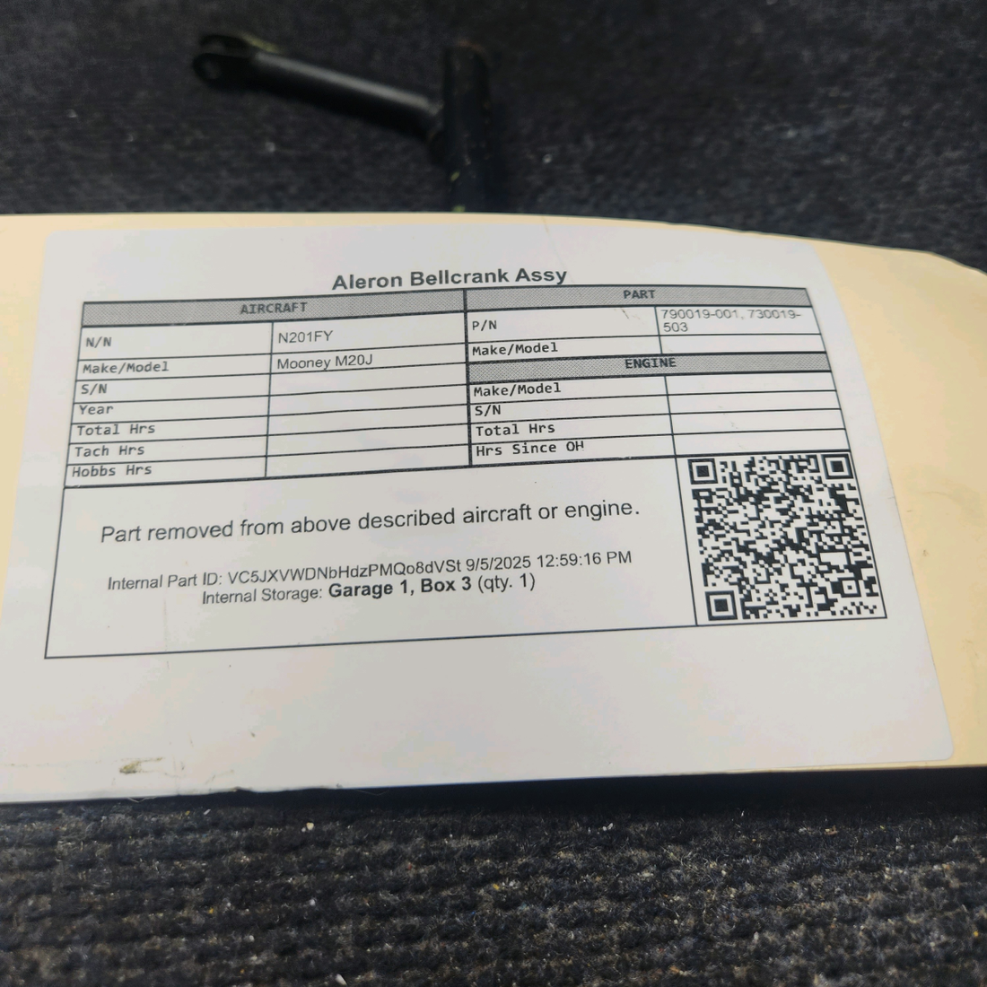 Used aircraft parts for sale, 730019-001 Mooney M20J Aileron Bellcrank Assembly