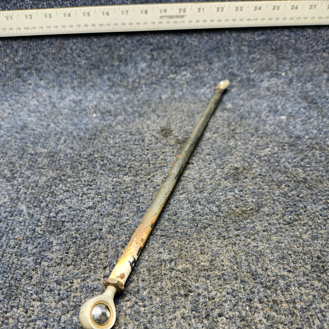 Used aircraft parts for sale, 62766-000 PIPER PA28-140 PA28-140-235 AILERON PUSH PULL ROD ASSEMBLY
