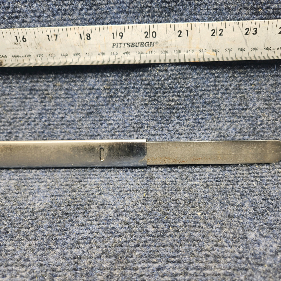 Used aircraft parts for sale, 350154-901 Mooney M20J BAGGAGE DOOR HOLD OPEN ASSY