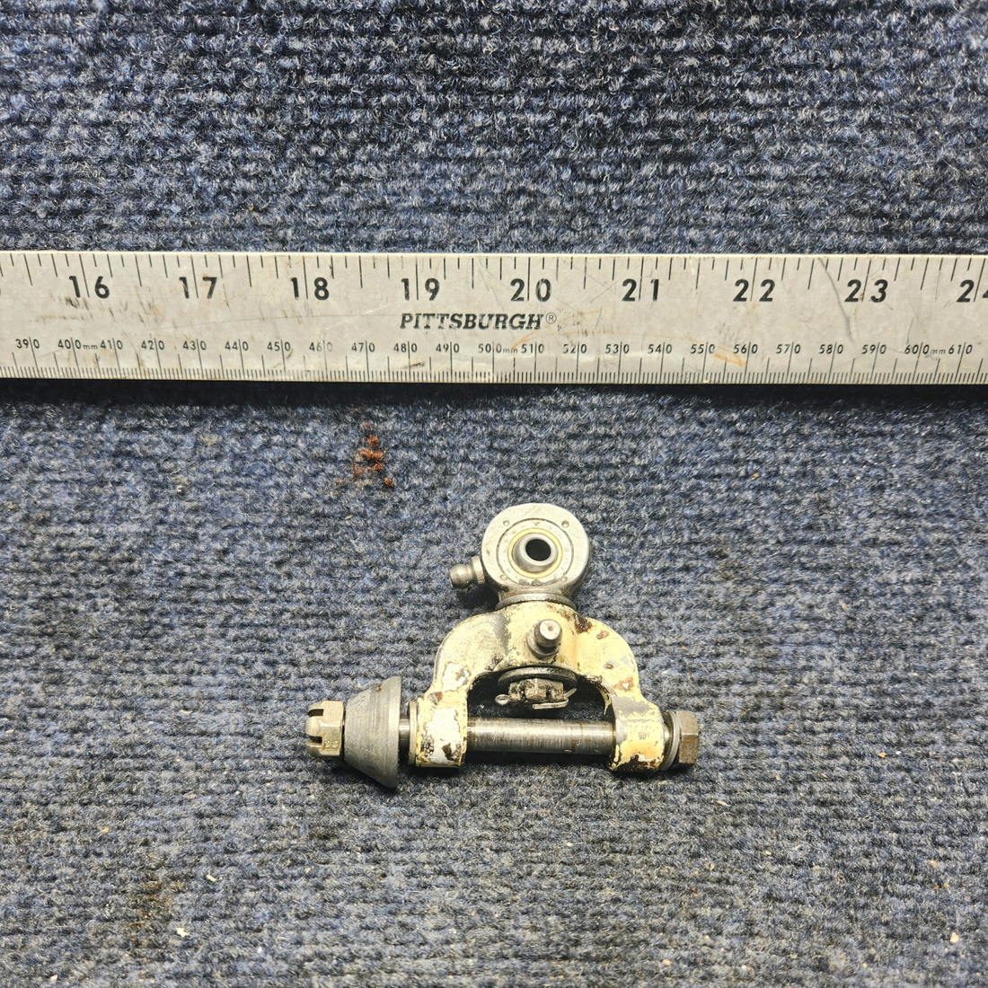 Used aircraft parts for sale, 35-825007 Beechcraft F33A NOSE GEAR STEERING YOKE